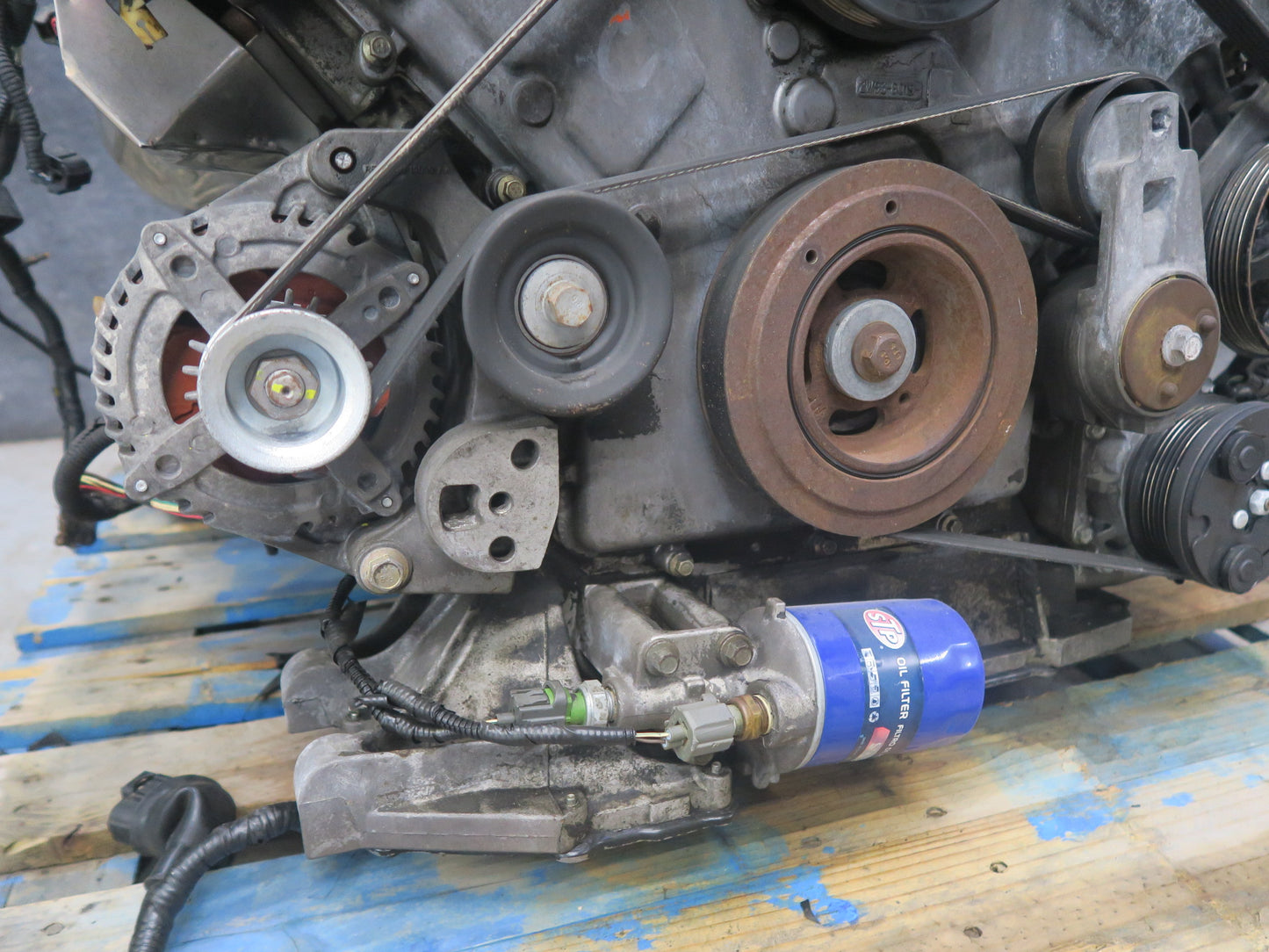 03-05 Ford Thunderbird 3.9L AJ35 V8 RWD Complete Engine Motor OEM