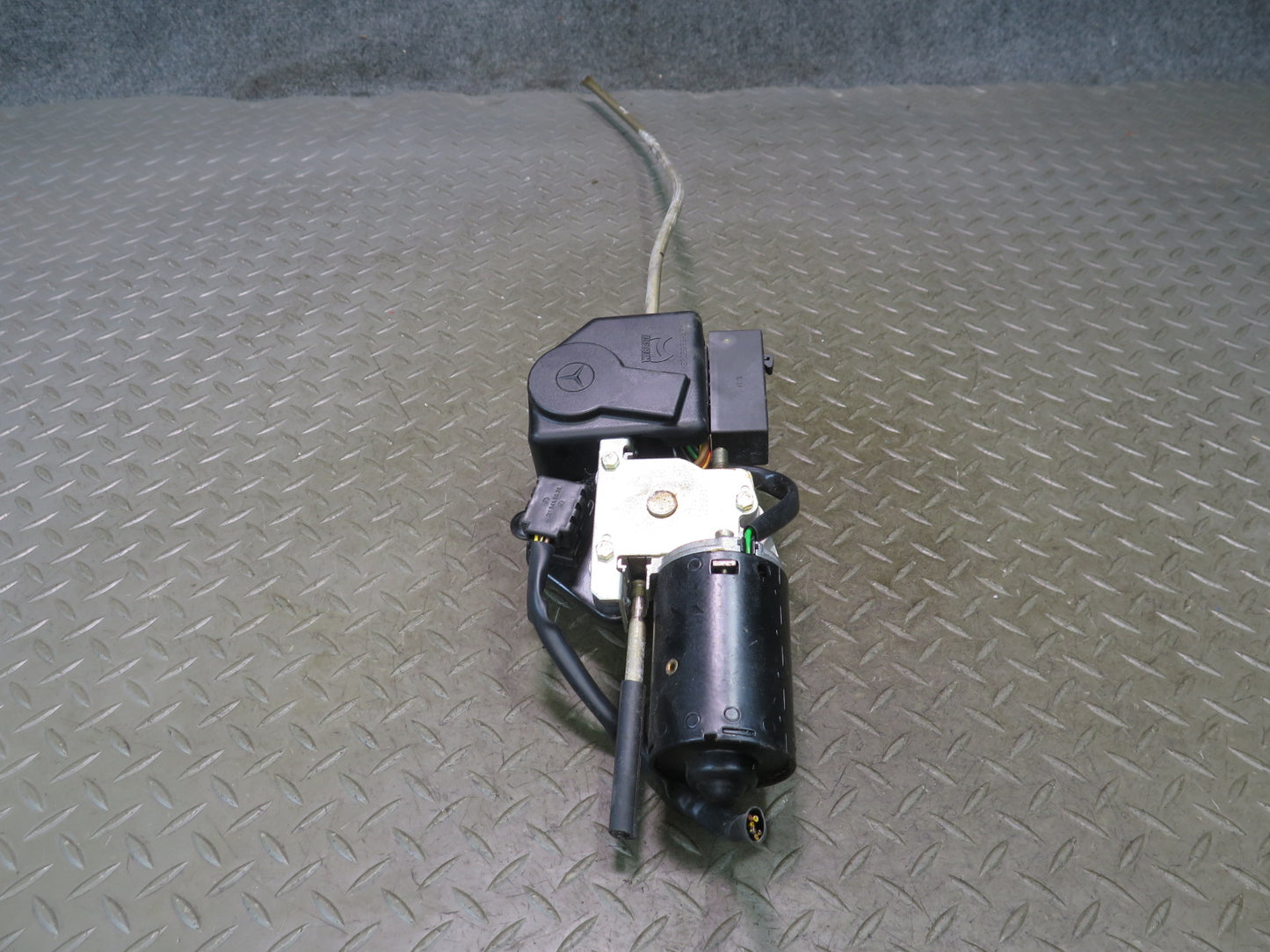 86-91 Mercedes W126 560SEL Sunroof Motor Drive Unit w Relay 1248210047 OEM