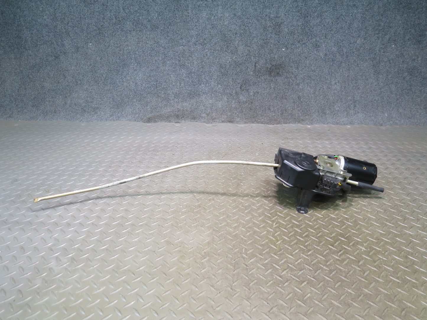 86-91 Mercedes W126 560SEL Sunroof Motor Drive Unit w Relay 1248210047 OEM