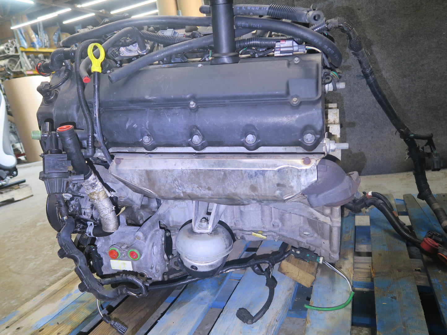 03-05 Ford Thunderbird 3.9L AJ35 V8 RWD Complete Engine Motor OEM