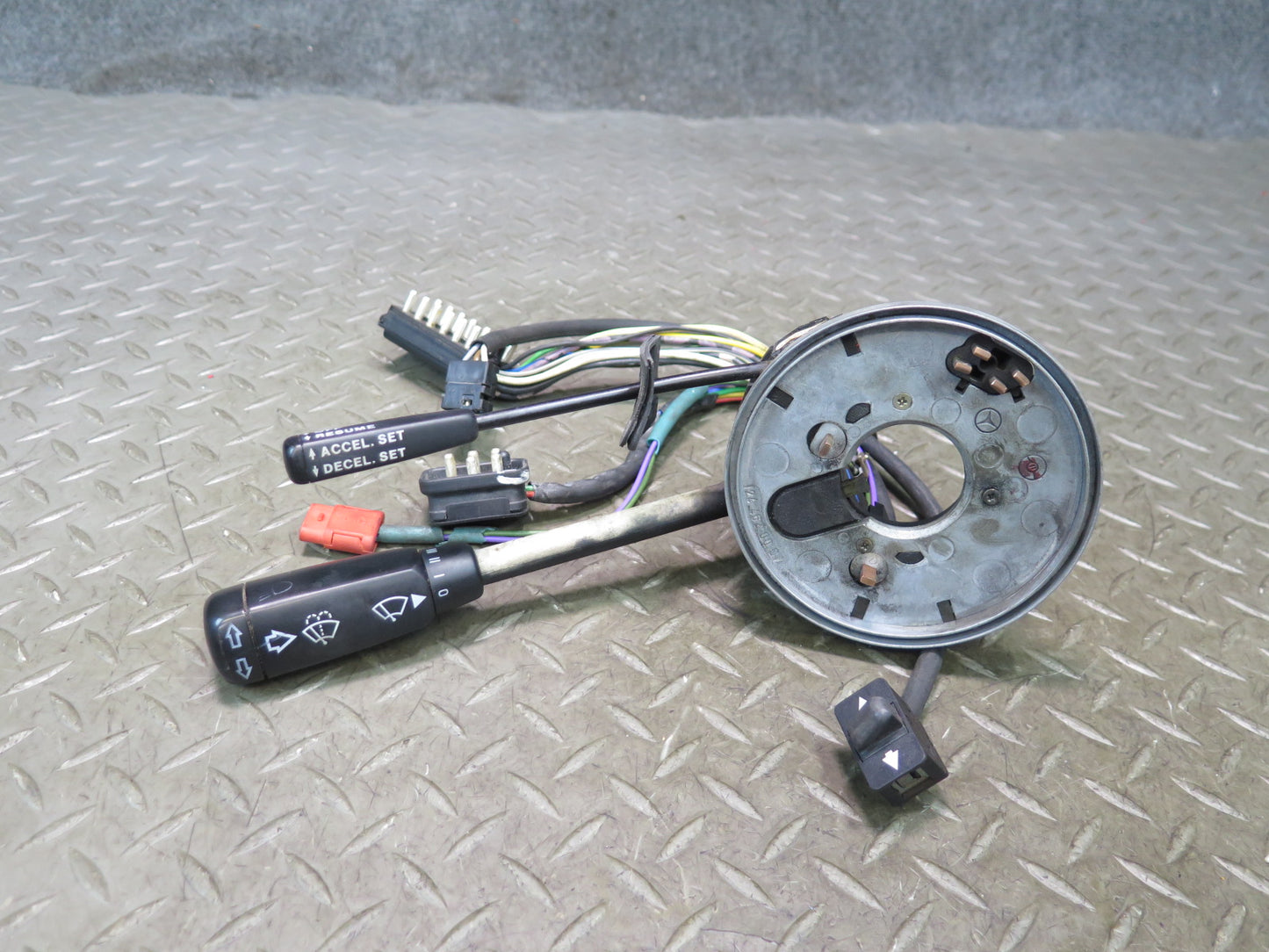86-91 Mercedes W126 560SEL Steering Column Wiper Washer Cruise Turn Switch OEM