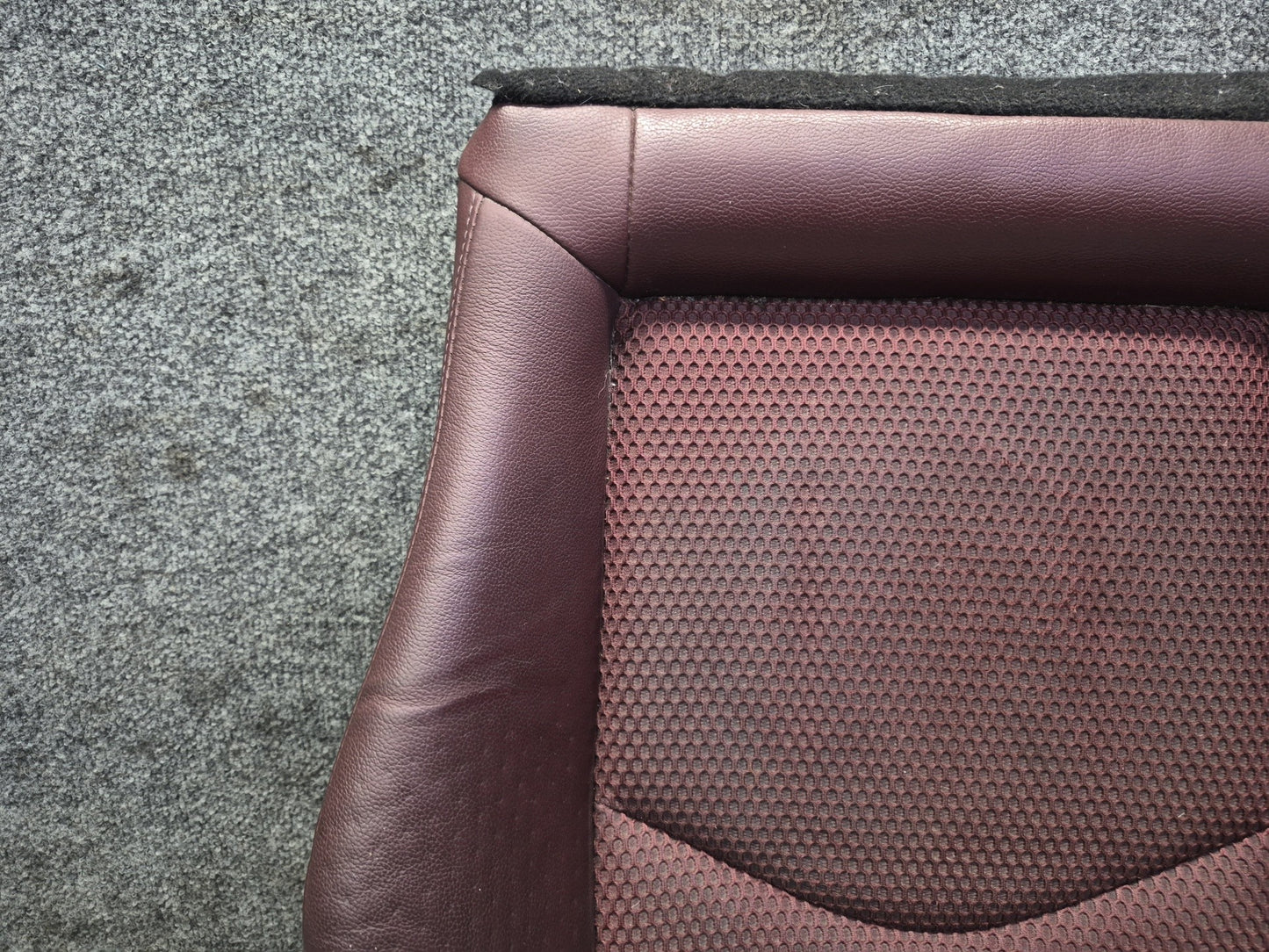 10-19 Nissan Z34 370Z Convert Front Left Seat Lower Leather Cushion Wine OEM