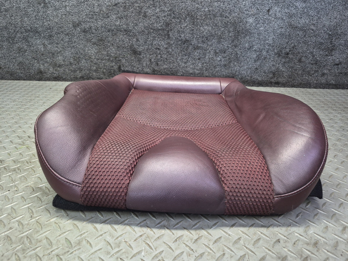 10-19 Nissan Z34 370Z Convert Front Left Seat Lower Leather Cushion Wine OEM