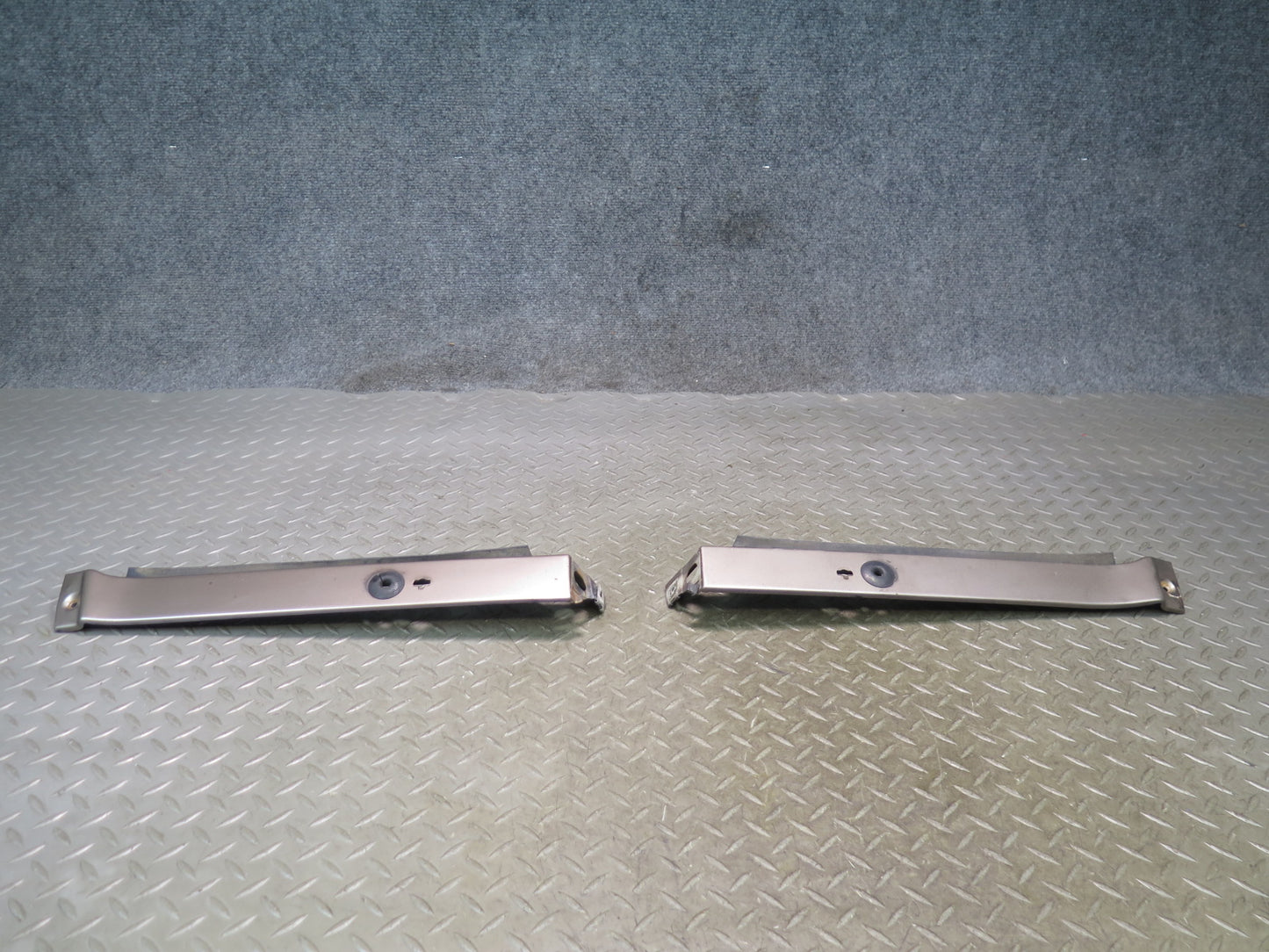 86-91 Mercedes W126 560SEL Set of 2 Front Headlight Lower Trim Cover OEM