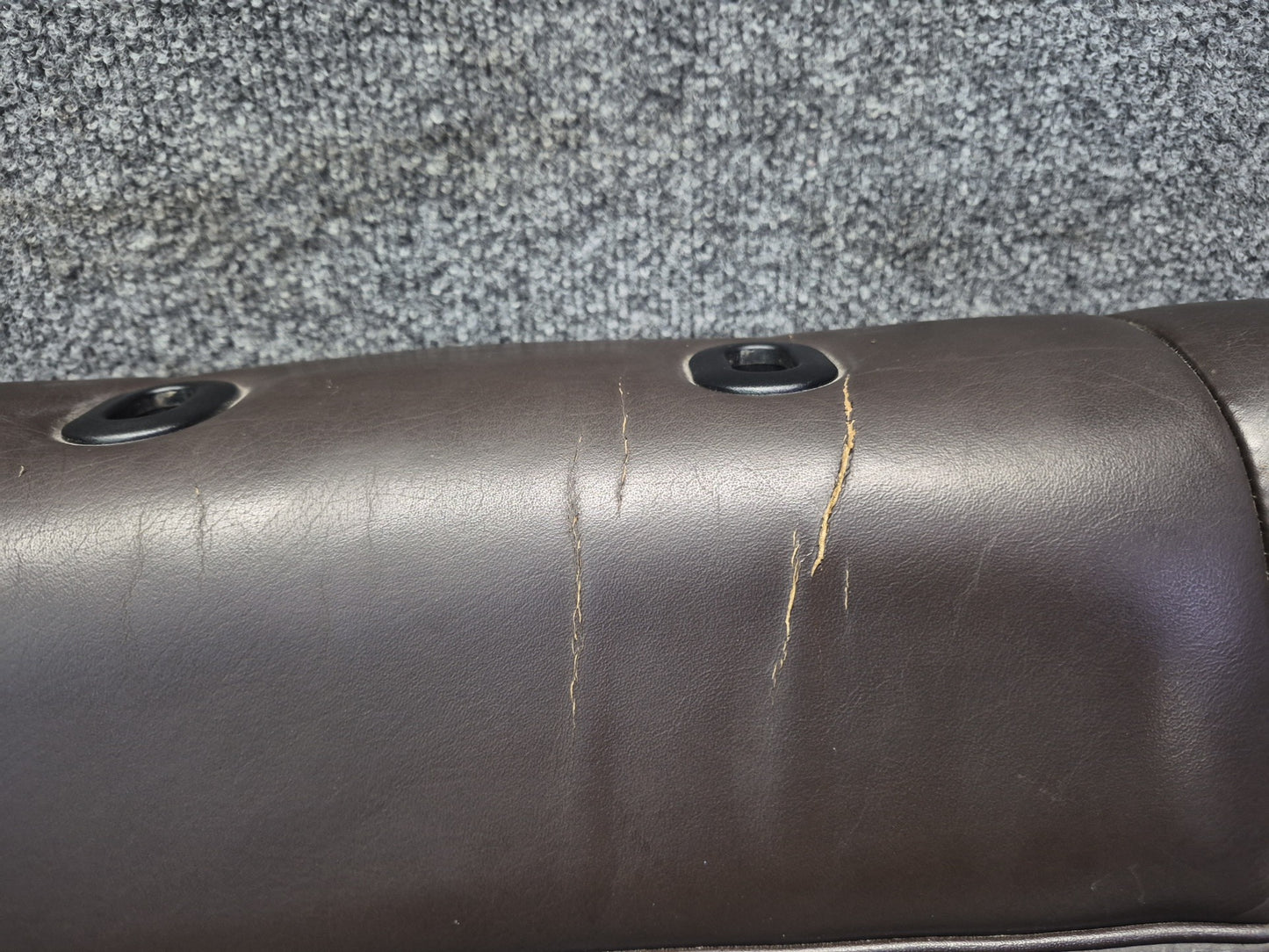 86-88 Mercedes W126 560SEL Sedan Front Left Seat Upper Leather Cushion Dmgd