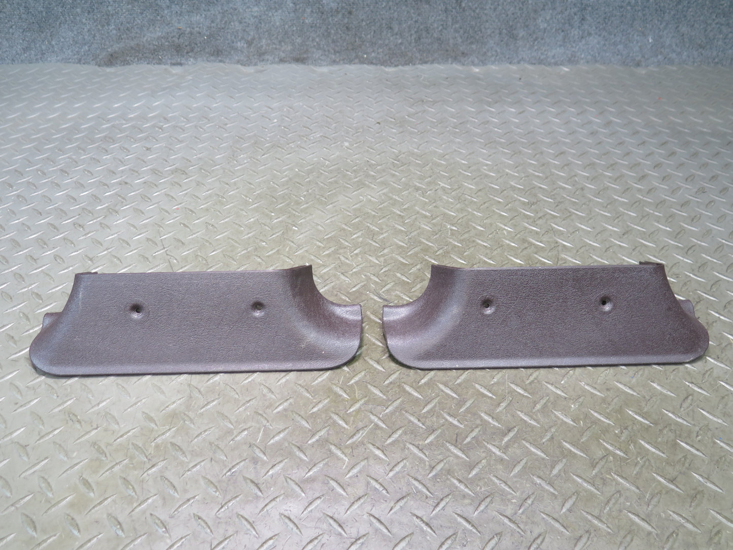 86-91 Mercedes W126 560SEL Set of 2 Center B Pillar Lower Trim Panel Brown OEM