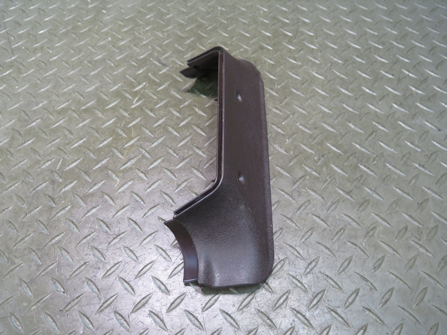 86-91 Mercedes W126 560SEL Set of 2 Center B Pillar Lower Trim Panel Brown OEM
