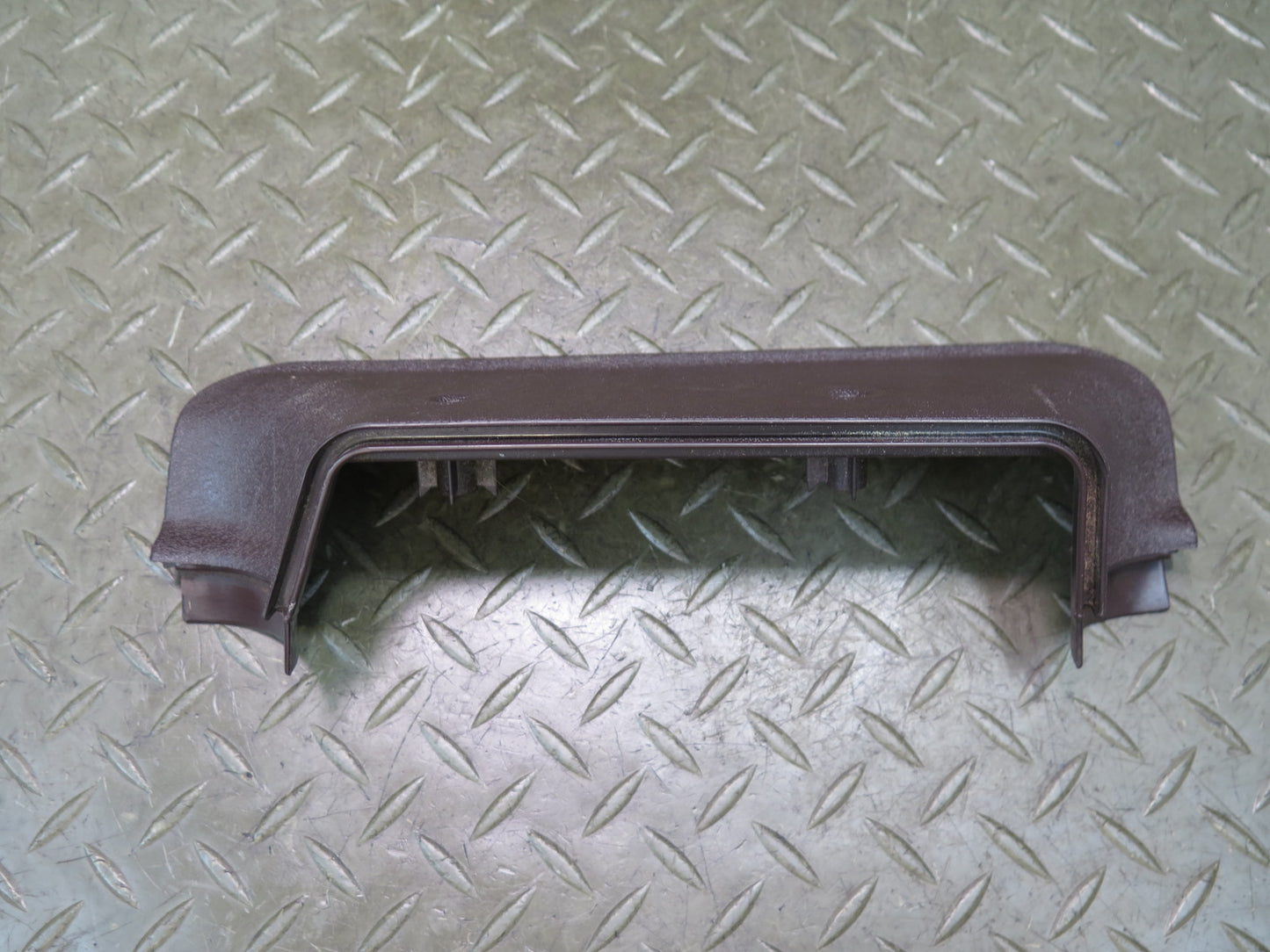 86-91 Mercedes W126 560SEL Set of 2 Center B Pillar Lower Trim Panel Brown OEM
