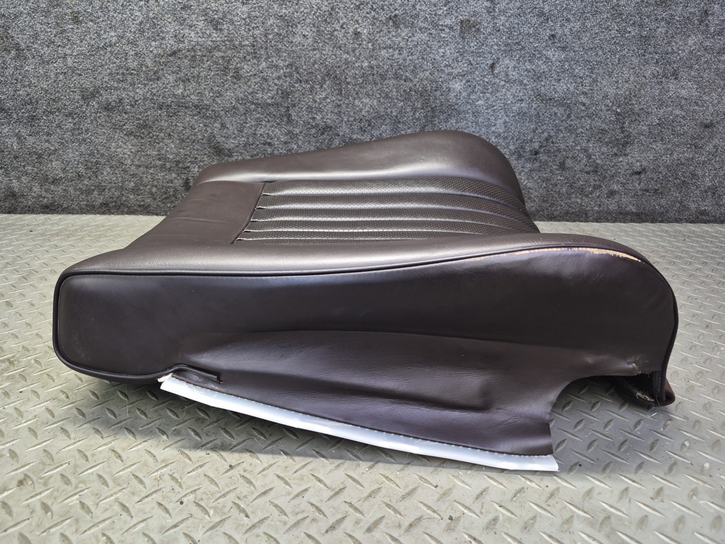 86-88 Mercedes W126 560SEL Sedan Front Right Heated Seat Upper Cushion OEM