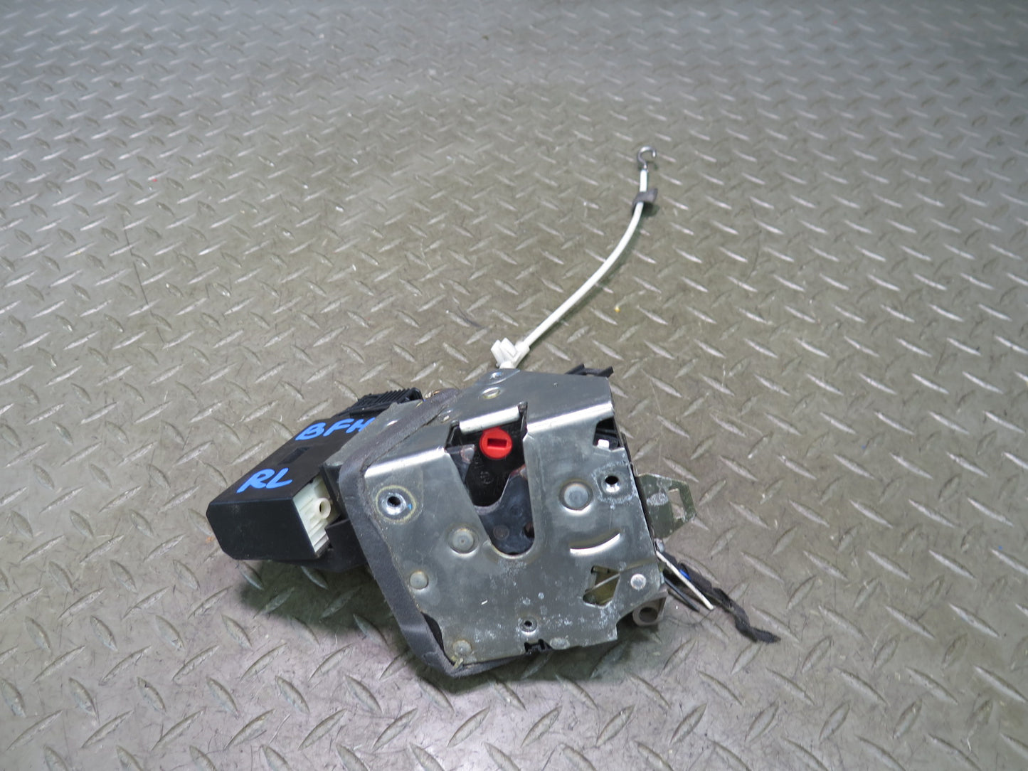 97-03 BMW E39 540i Rear Left Door Lock Latch Actuator OEM