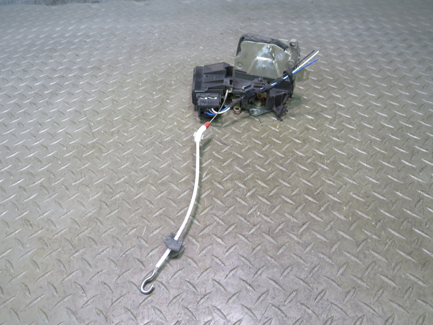 97-03 BMW E39 540i Rear Left Door Lock Latch Actuator OEM
