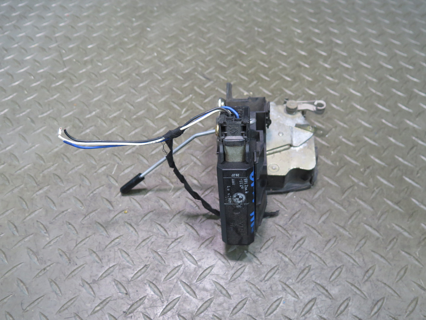 97-03 BMW E39 540i Rear Right Door Lock Latch Actuator OEM