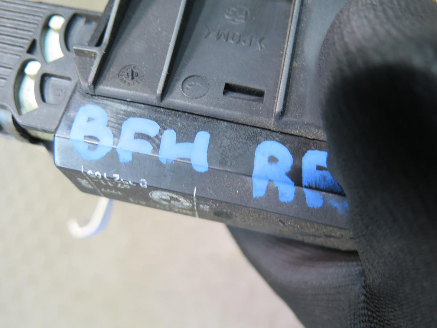 97-03 BMW E39 540i Rear Right Door Lock Latch Actuator OEM