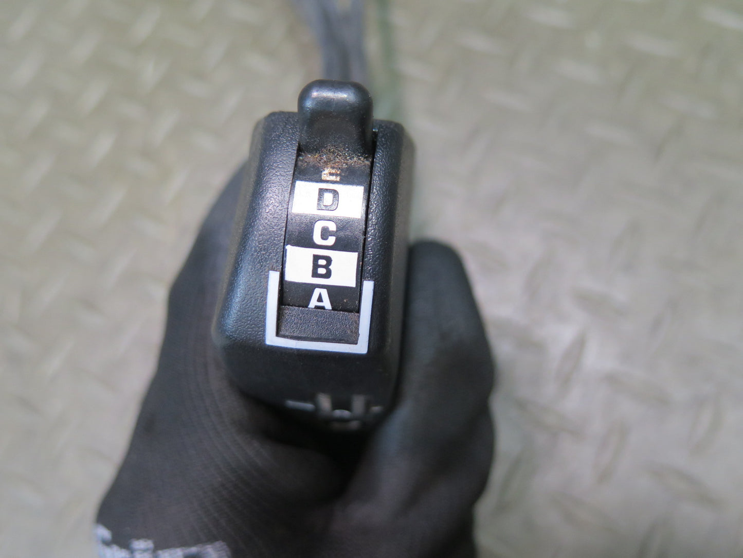 86-91 Mercedes W126 560SEL Front Left & Right Orthopedic Seat Switch OEM