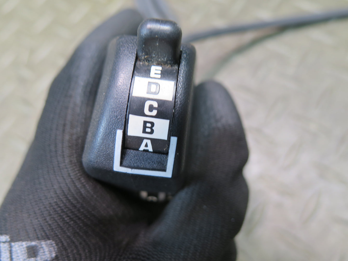 86-91 Mercedes W126 560SEL Front Left & Right Orthopedic Seat Switch OEM