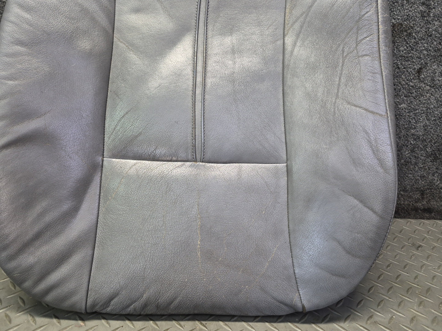 97-03 BMW E39 540i Front Left Heated Seat Lower Leather Cushion Gray Damaged