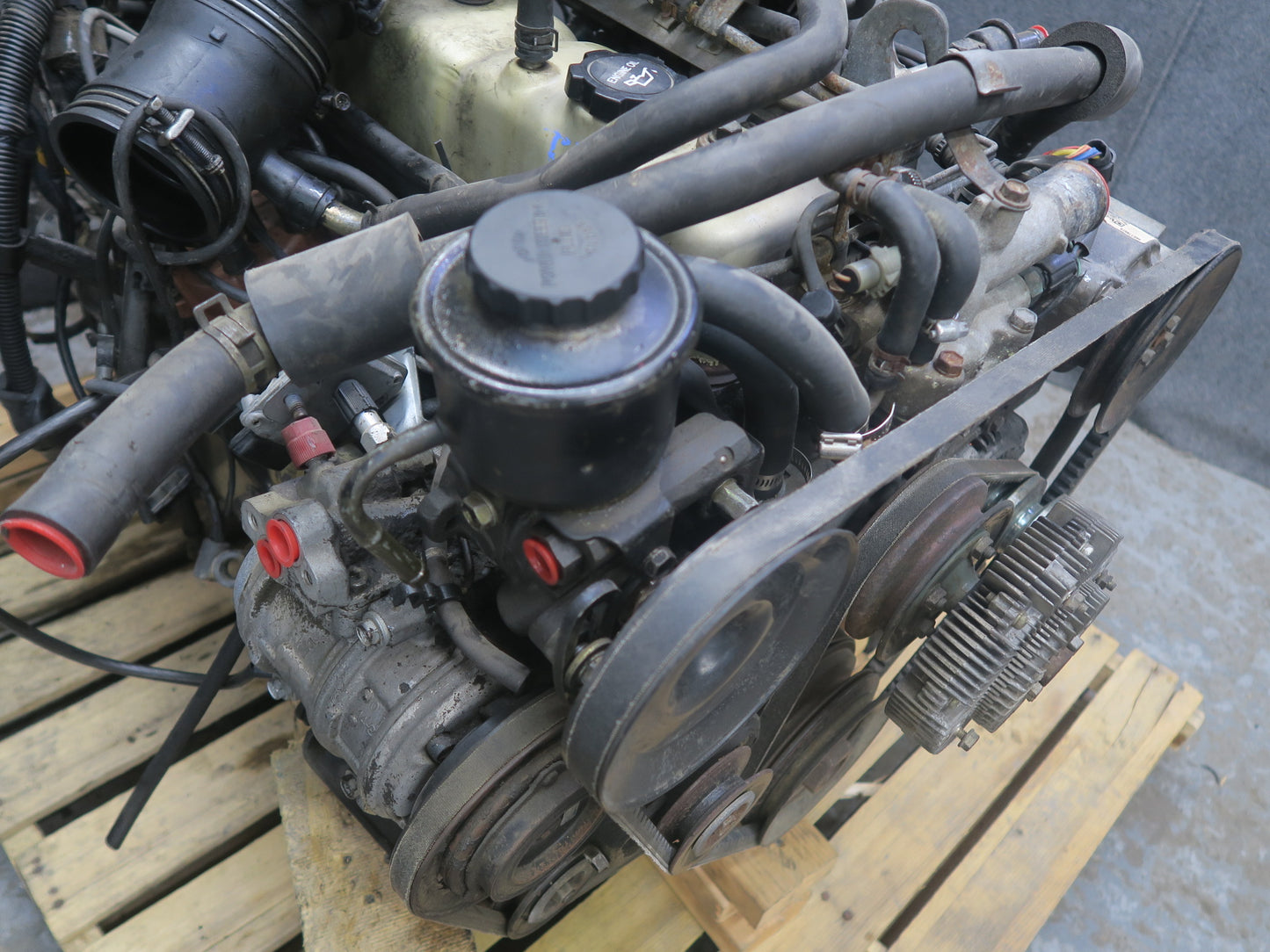 1991-1992 Toyota Land Cruiser FJ80 3FE 4.0L AT VIN F 4TH Complete Engine Motor