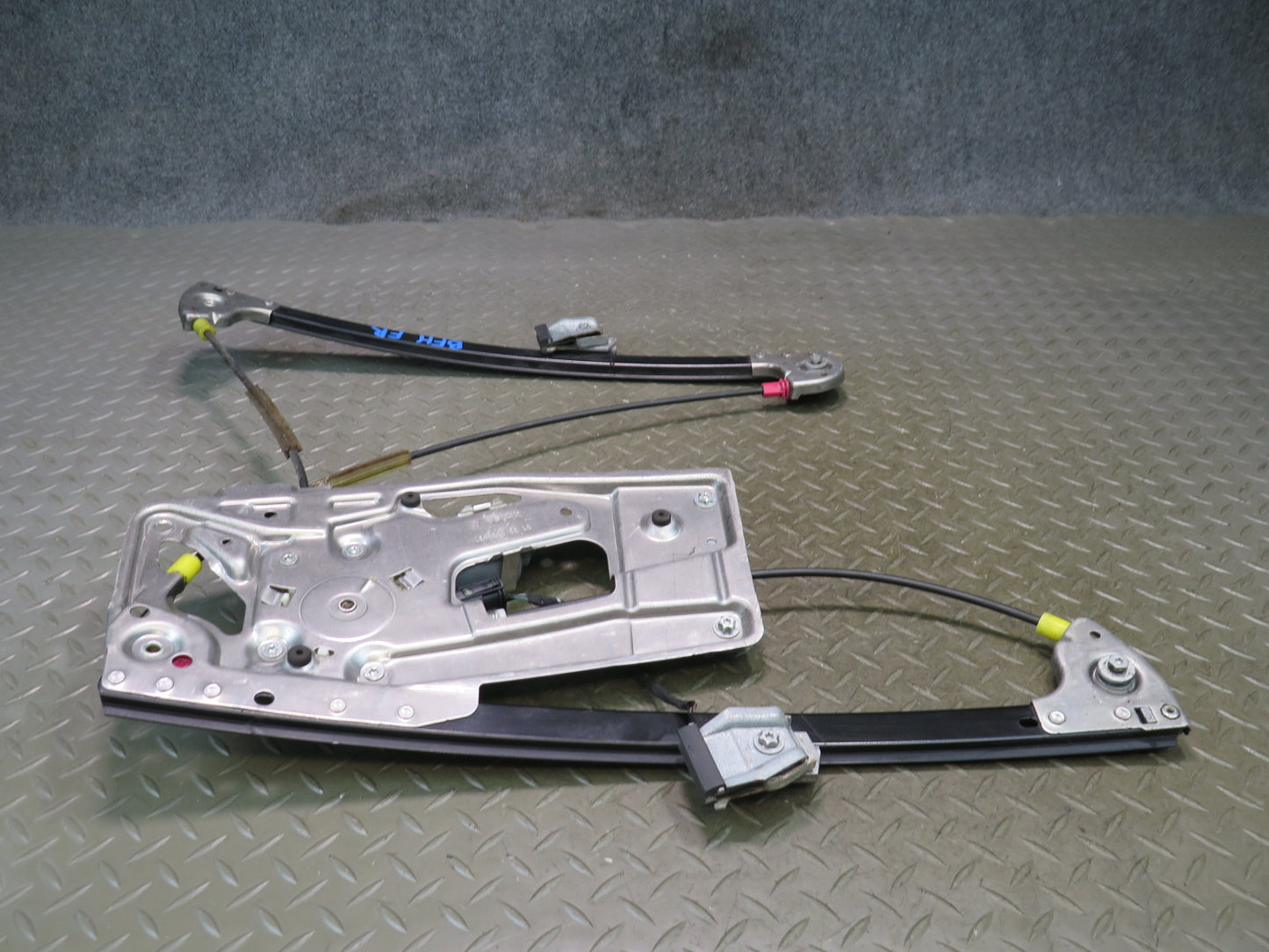97-03 BMW E39 540i Front Right Door Window Regulator w Motor Assembly OEM