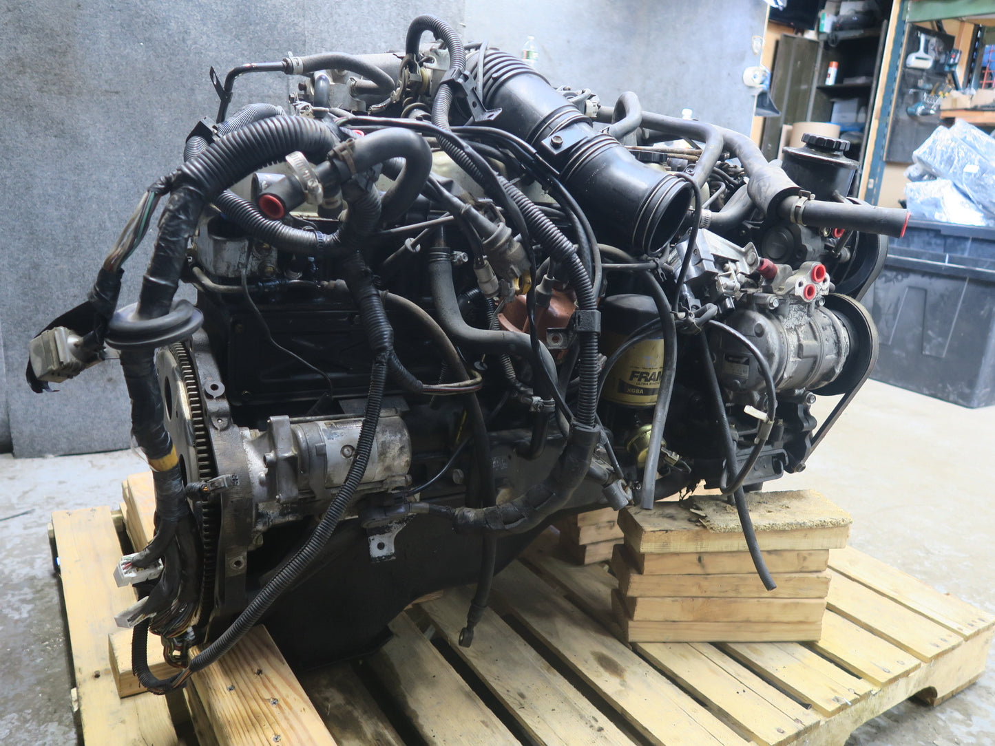 1991-1992 Toyota Land Cruiser FJ80 3FE 4.0L AT VIN F 4TH Complete Engine Motor