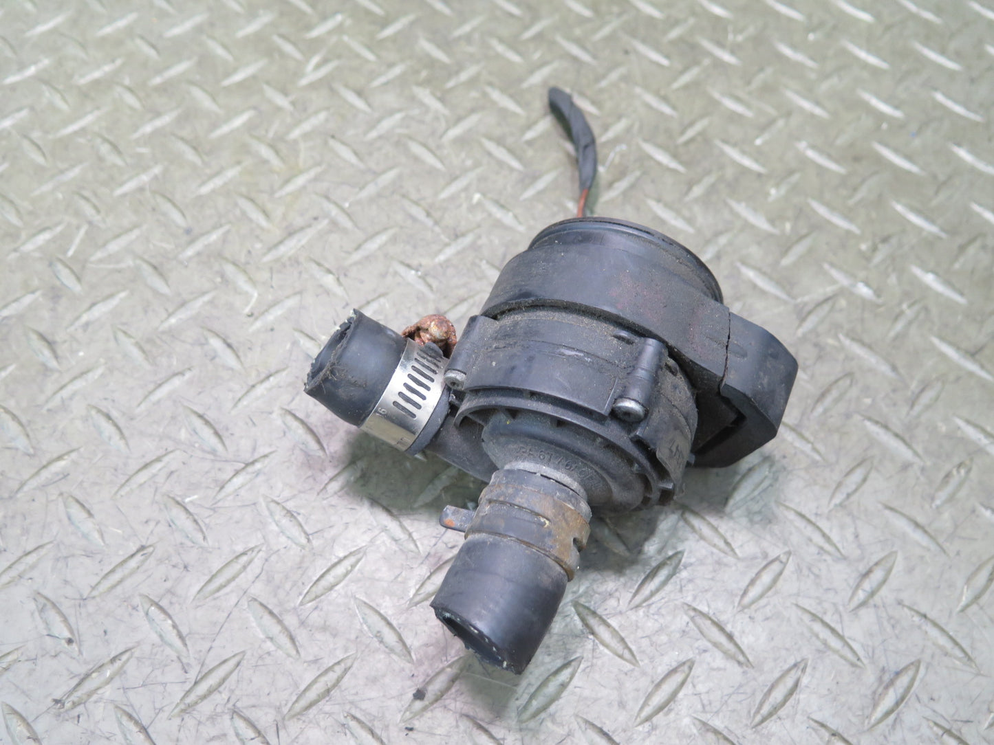 2012-2015 Mercedes X166 W166 ML Engine Auxiliary AUX Coolant Water Pump OEM