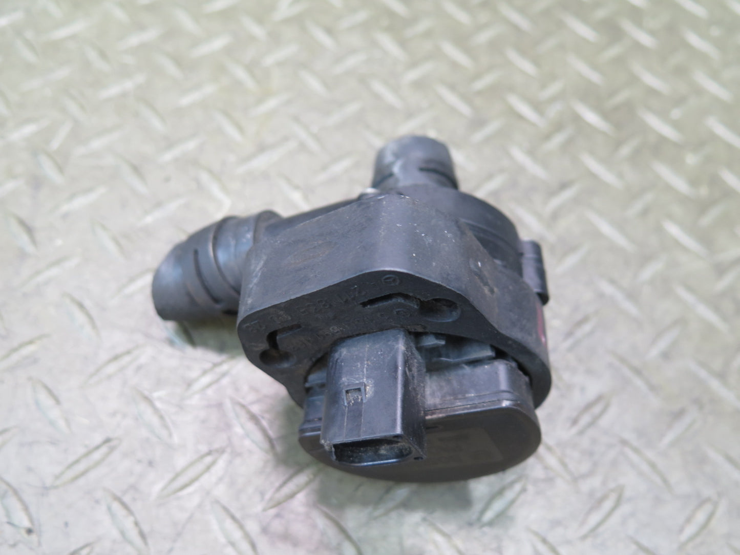 2012-2015 Mercedes X166 W166 Ml-class Ngine Auxiliary AUX Coolant Water Pump