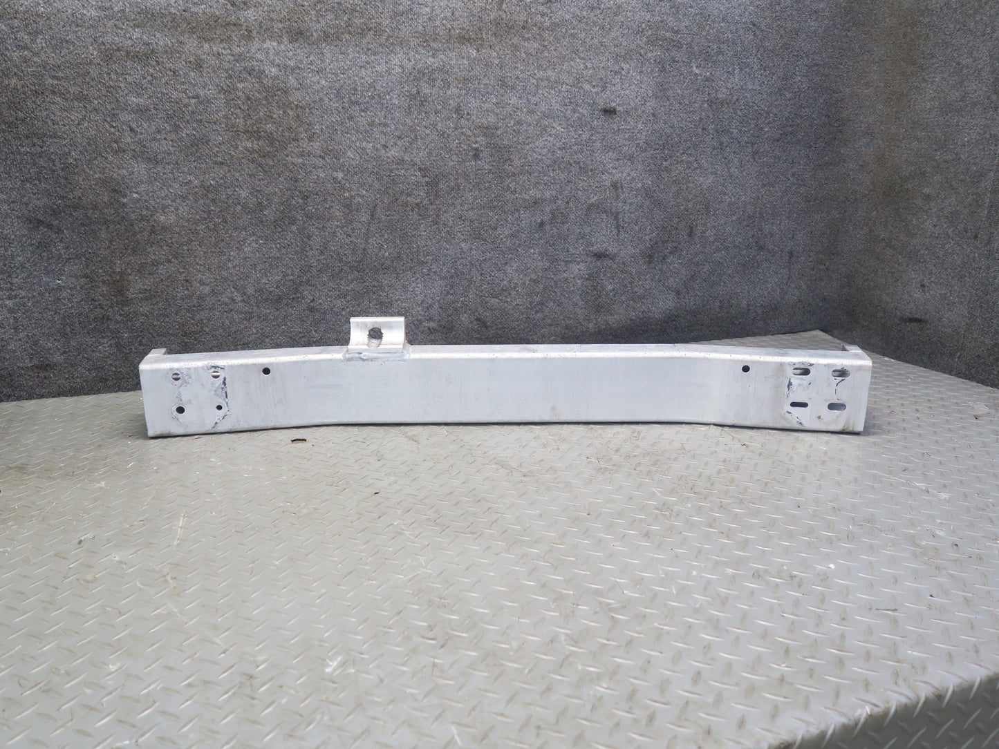 09-20 Nissan Z34 370Z Front Bumper Impact Reinforcement Bar w Foam Set Damaged
