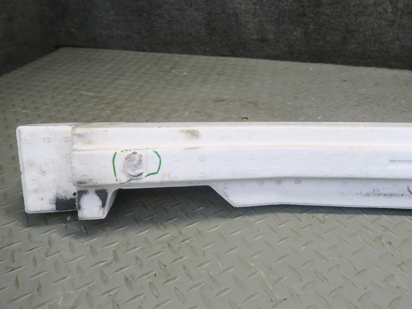 09-20 Nissan Z34 370Z Front Bumper Impact Reinforcement Bar w Foam Set Damaged