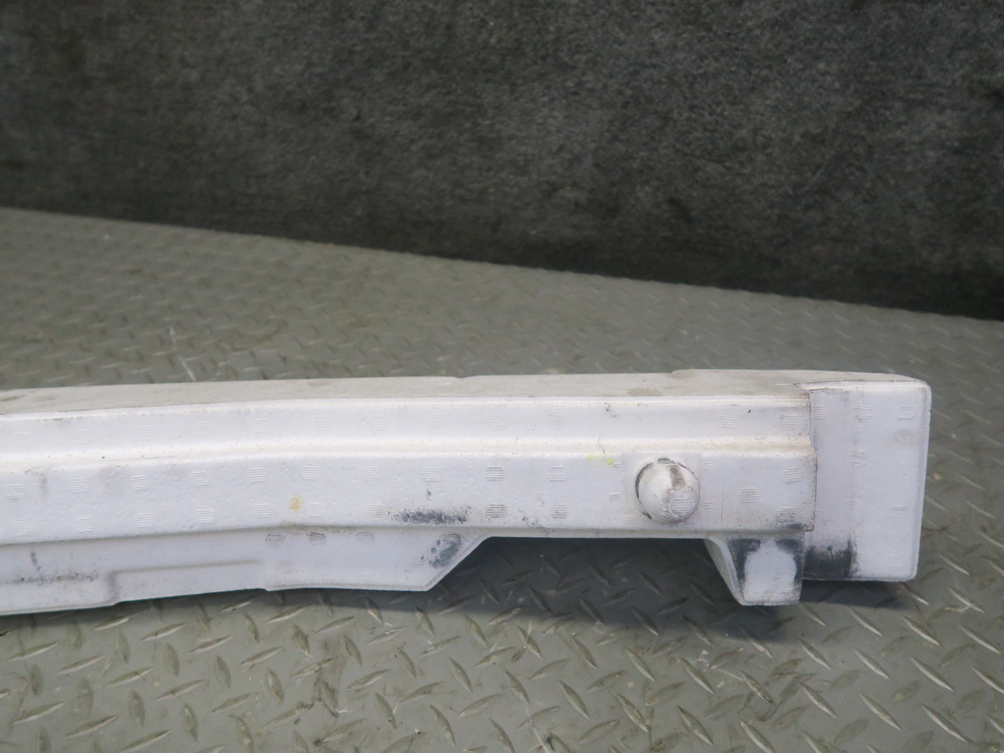 09-20 Nissan Z34 370Z Front Bumper Impact Reinforcement Bar w Foam Set Damaged