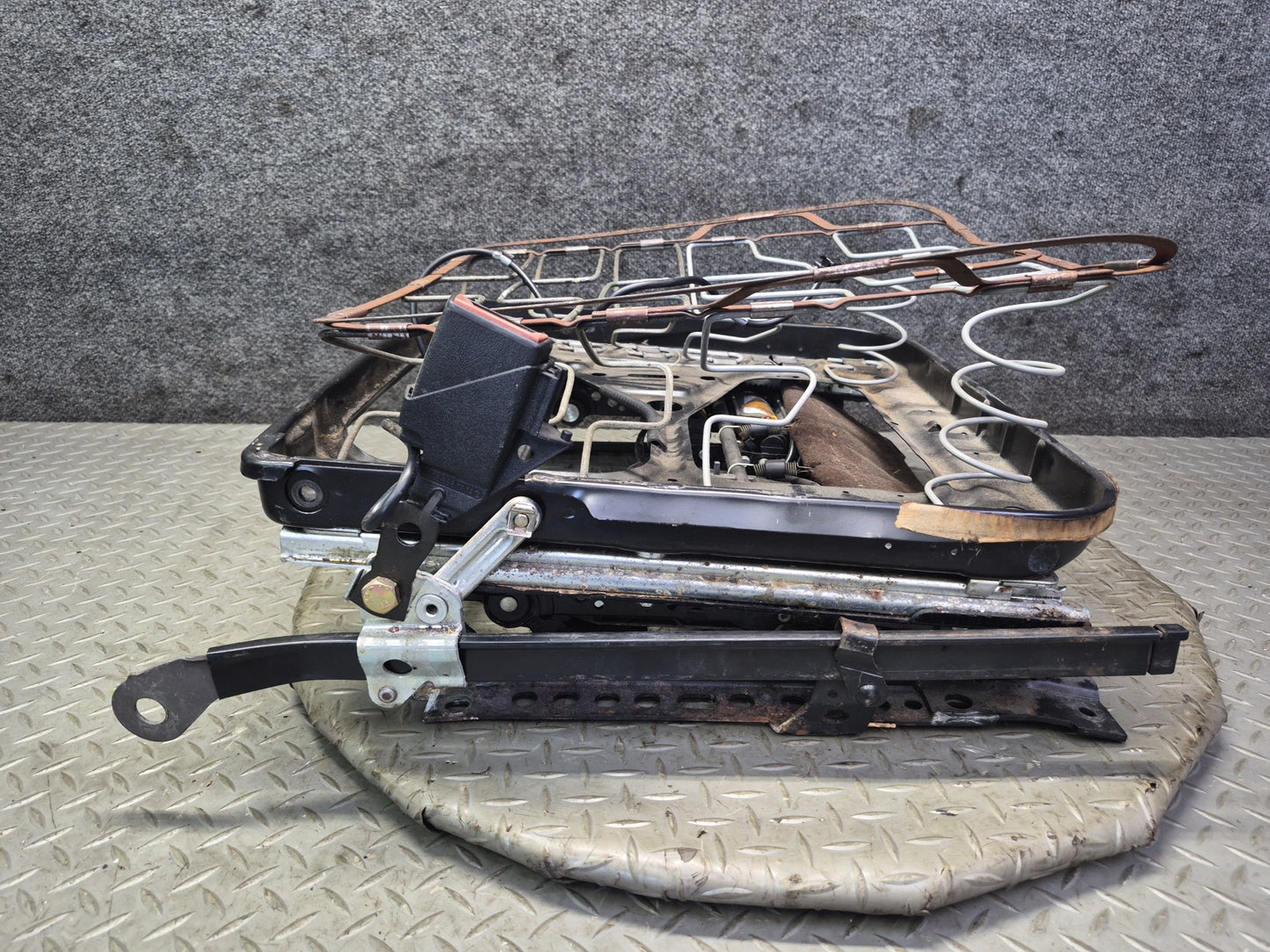 86-91 Mercedes W126 Sedan Front Left Seat Lower Frame Track Rail w Motors OEM