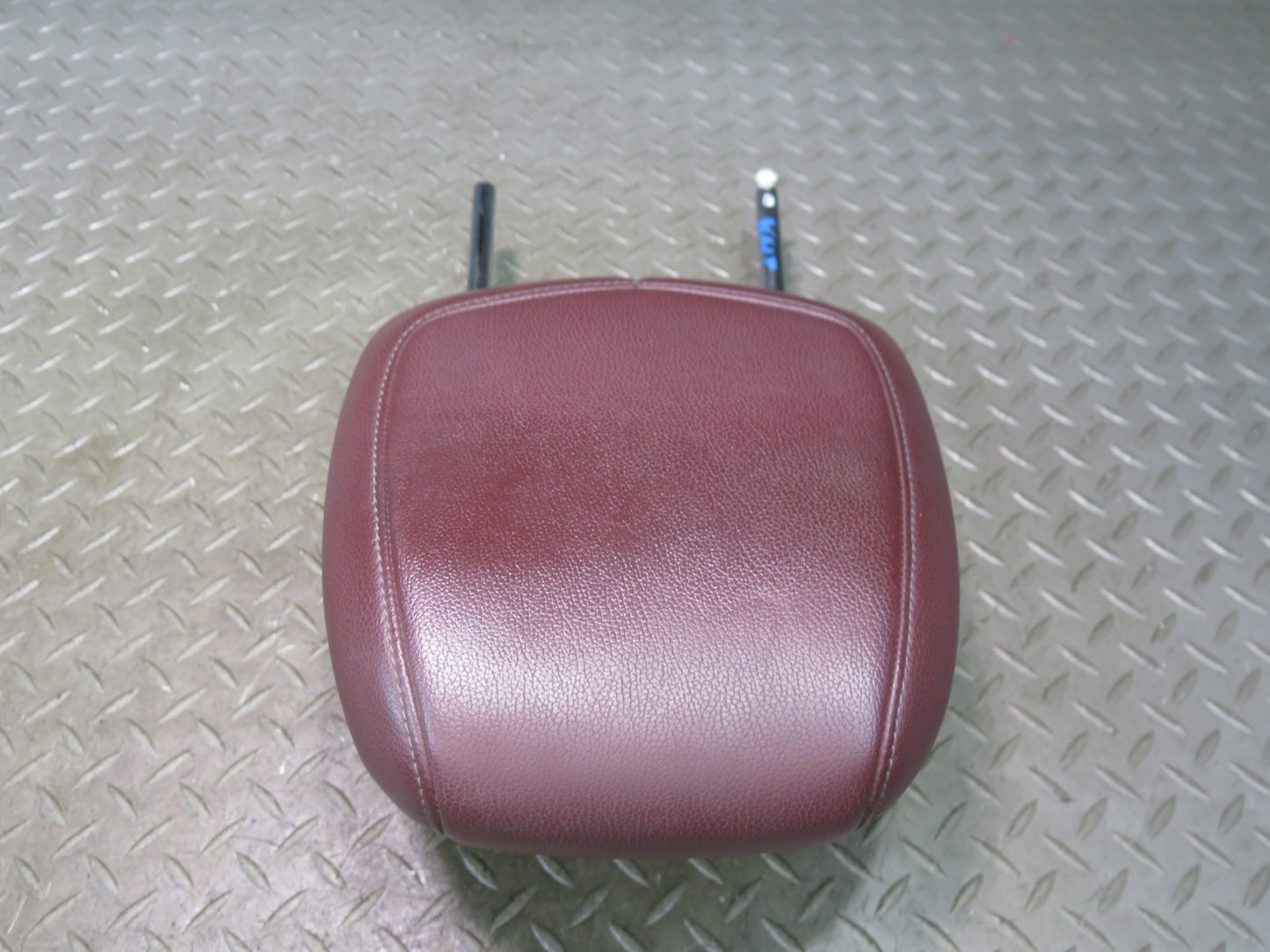 10-19 Nissan 370Z Z34 Convert Front Left & Right Leather Headrest Wine Set OEM