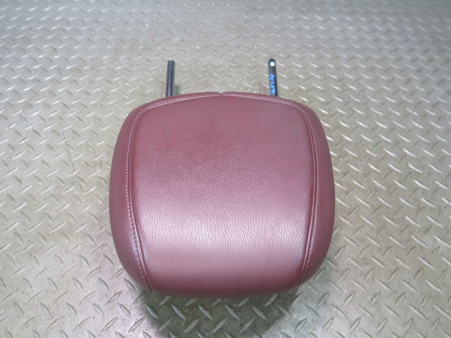 10-19 Nissan 370Z Z34 Convert Front Left & Right Leather Headrest Wine Set OEM