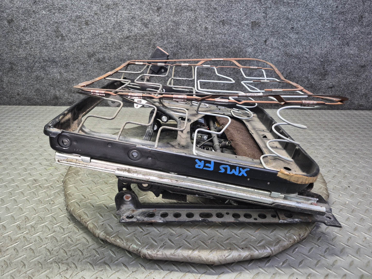 86-91 Mercedes W126 Sedan Front Right Seat Lower Frame Track Rail w Motors OEM