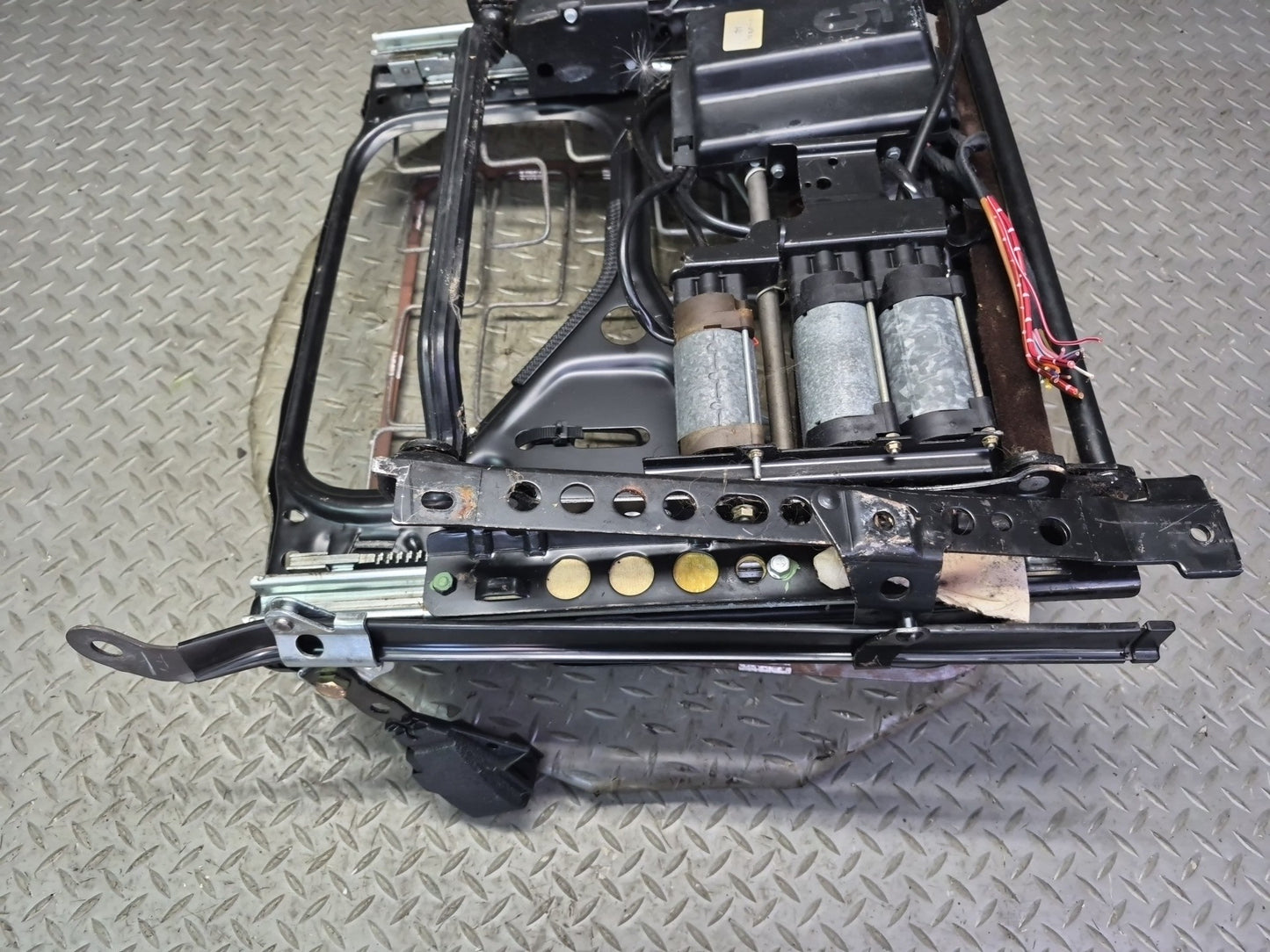 86-91 Mercedes W126 Sedan Front Right Seat Lower Frame Track Rail w Motors OEM