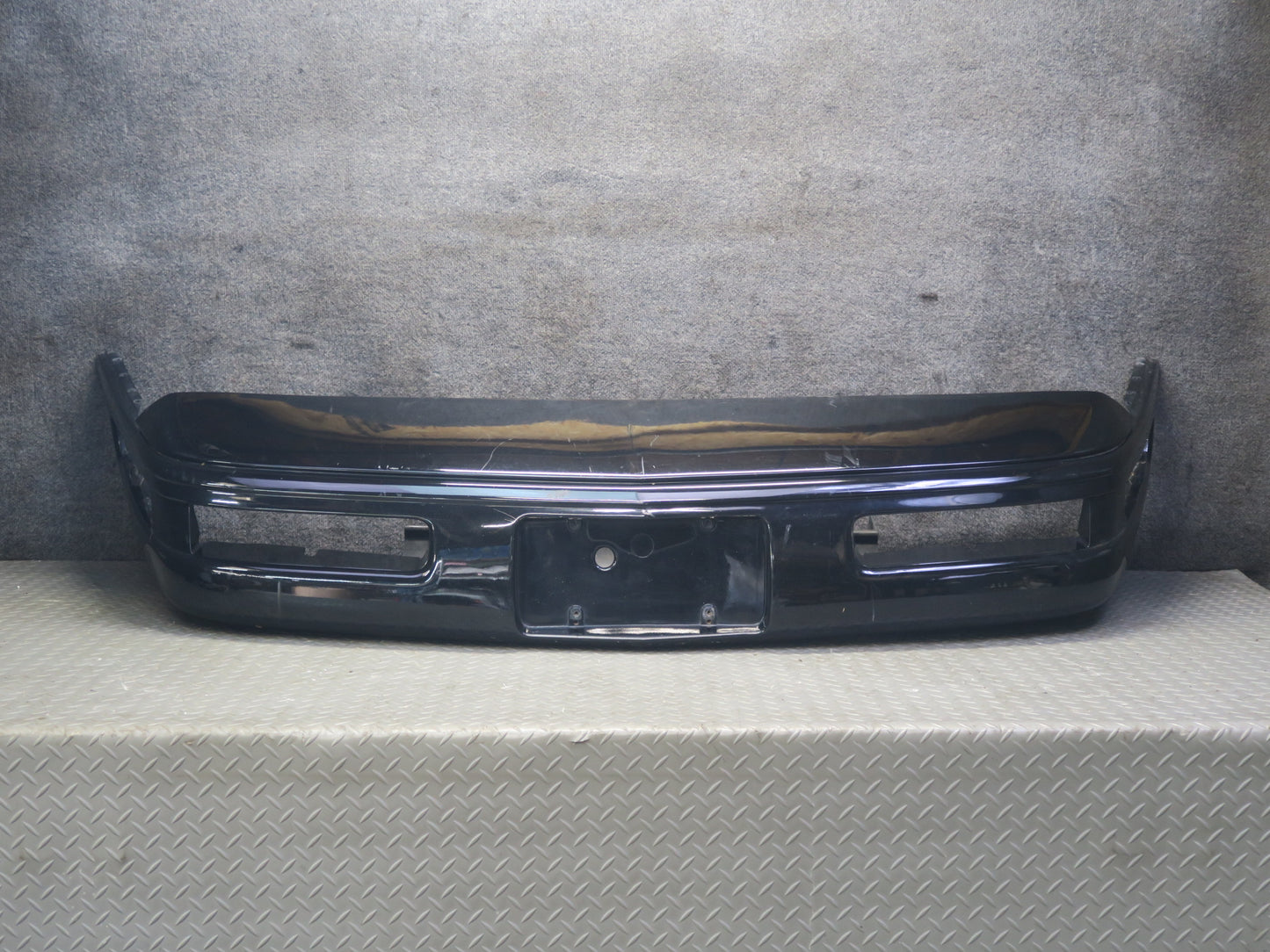 91-96 Chevrolet Corvette C4 Front Bumper Cover Black Damaged