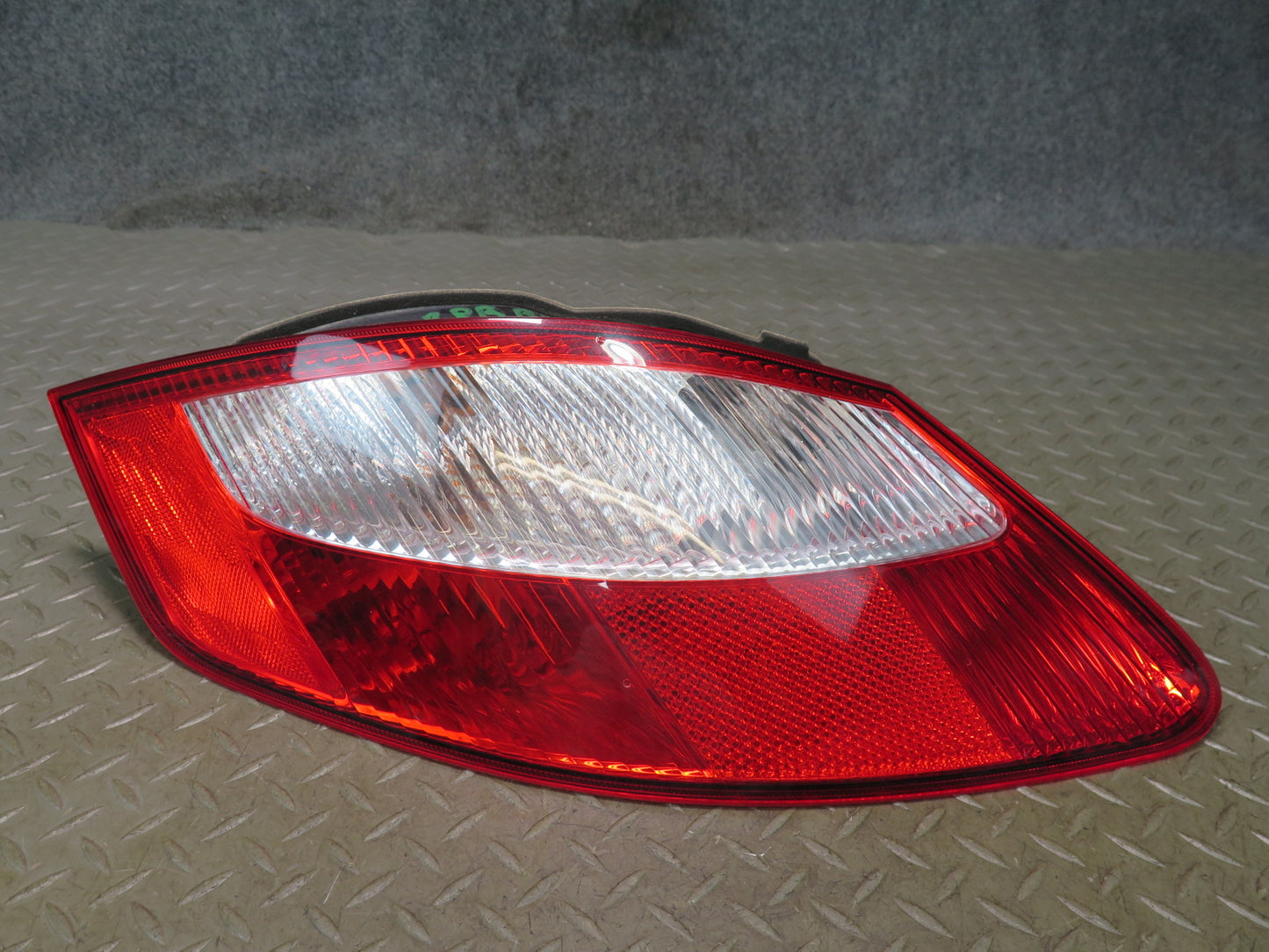 2005-2008 Porsche Boxster 987 Rear Left & Right Side Tail Light Lamp Set Damaged