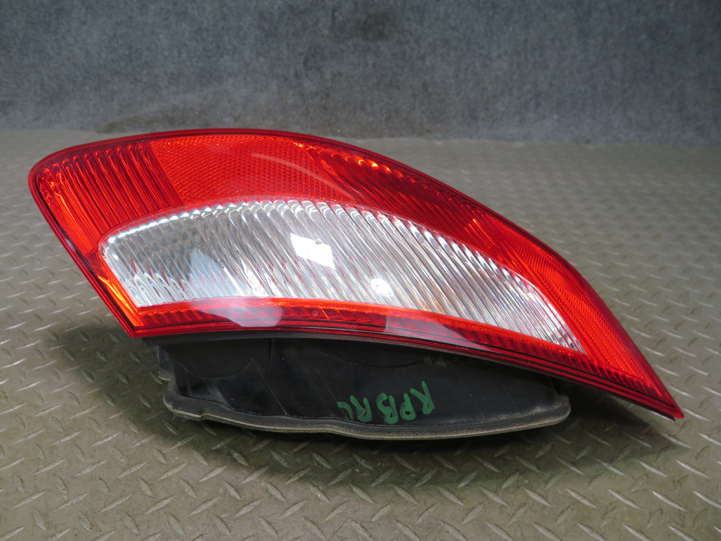 2005-2008 Porsche Boxster 987 Rear Left & Right Side Tail Light Lamp Set Damaged