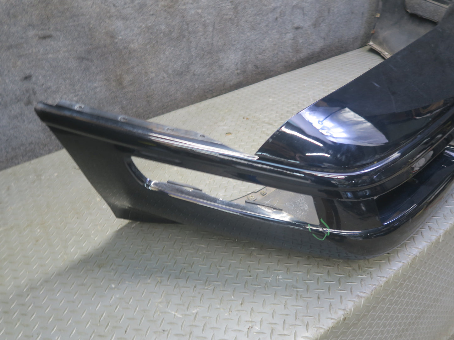 91-96 Chevrolet Corvette C4 Front Bumper Cover Black Damaged