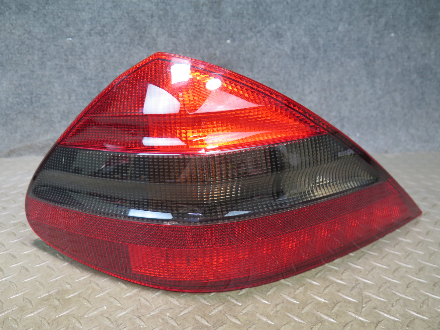03-06 Mercedes R230 SL55 AMG Rear Left & Right Side Tail Light Lamp Set OEM