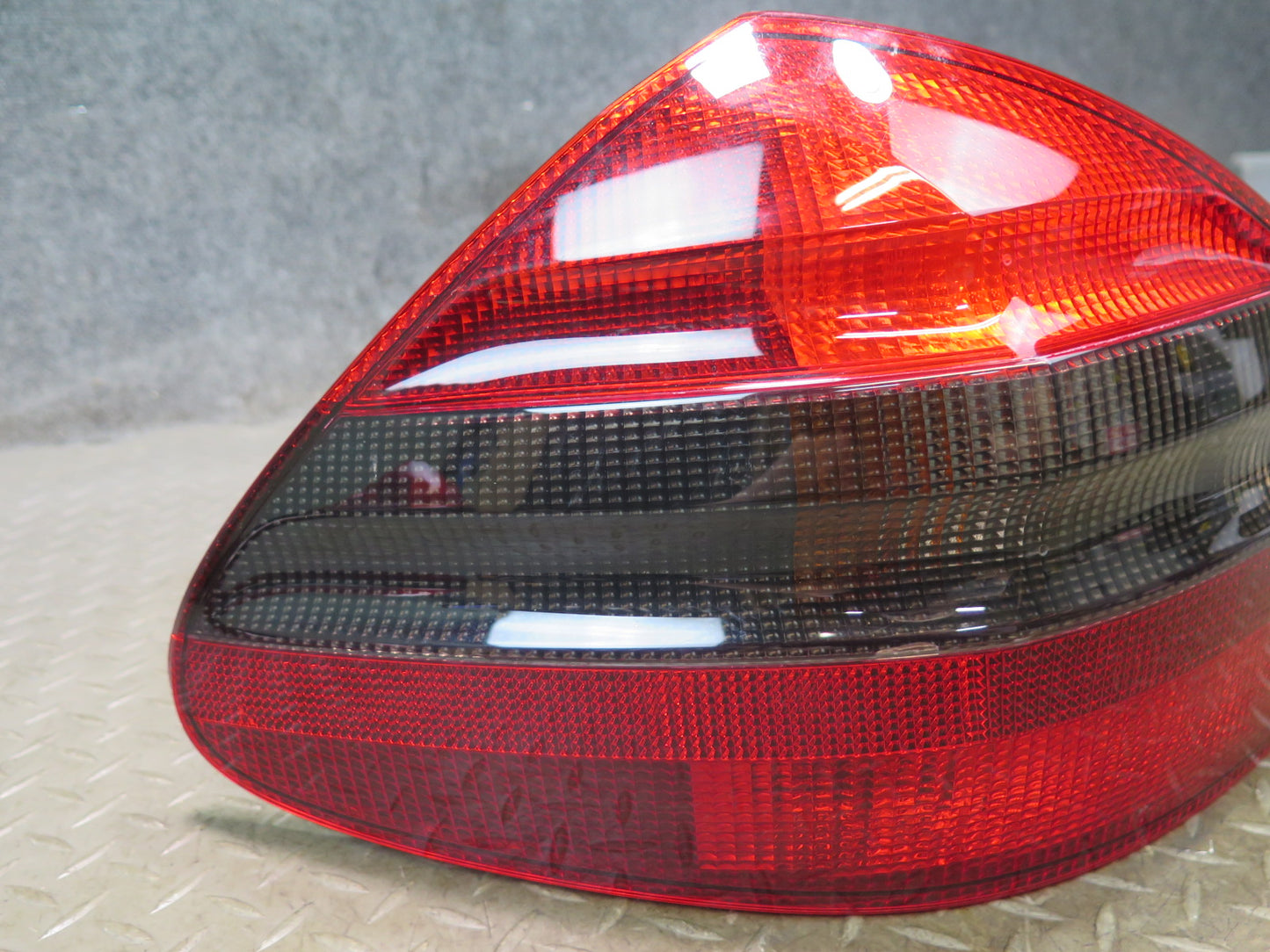 03-06 Mercedes R230 SL55 AMG Rear Left & Right Side Tail Light Lamp Set OEM