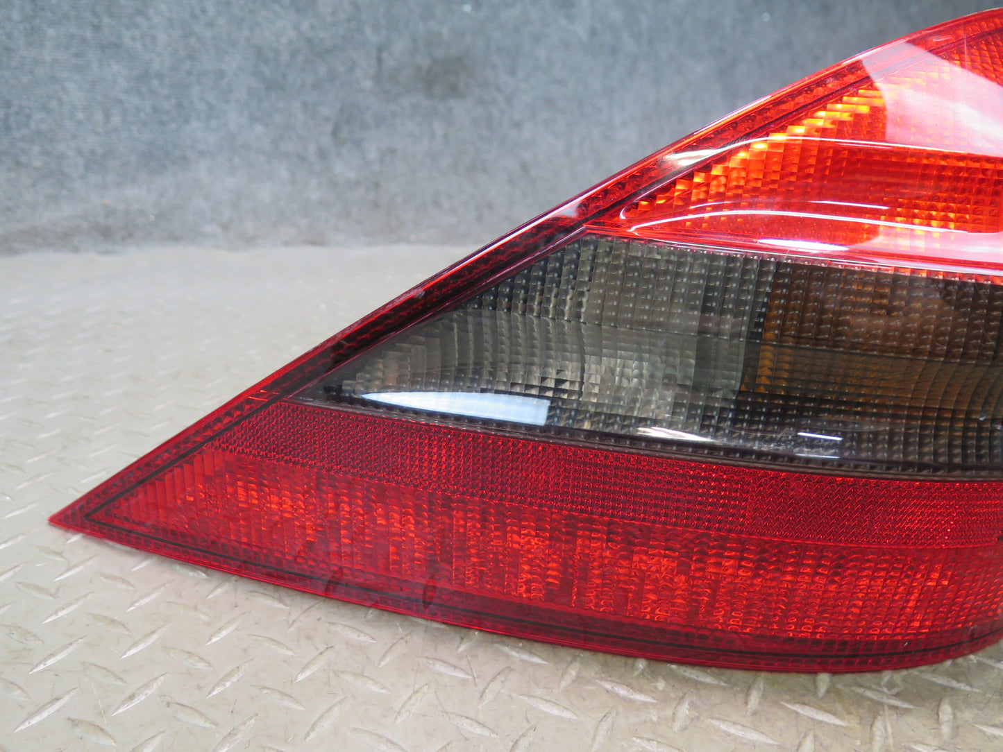03-06 Mercedes R230 SL55 AMG Rear Left & Right Side Tail Light Lamp Set OEM