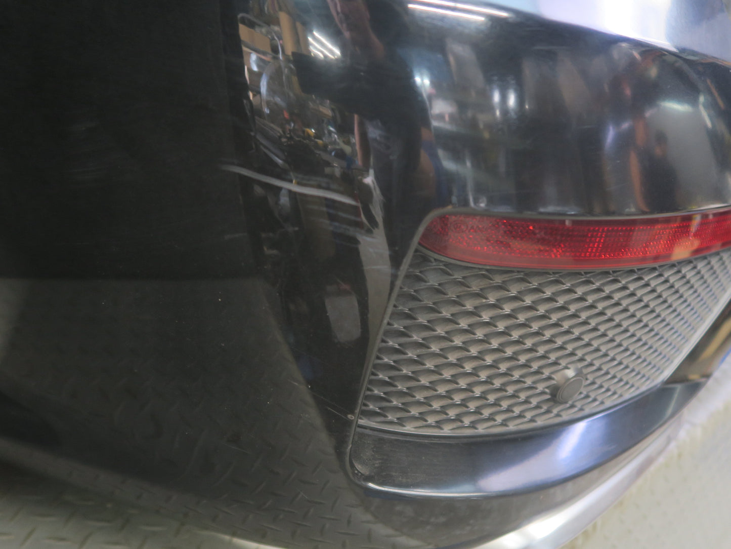 2012-2015 Mercedes W166 ML63 AMG Rear Bumper Cover Panel W/ PDC Black Damaged