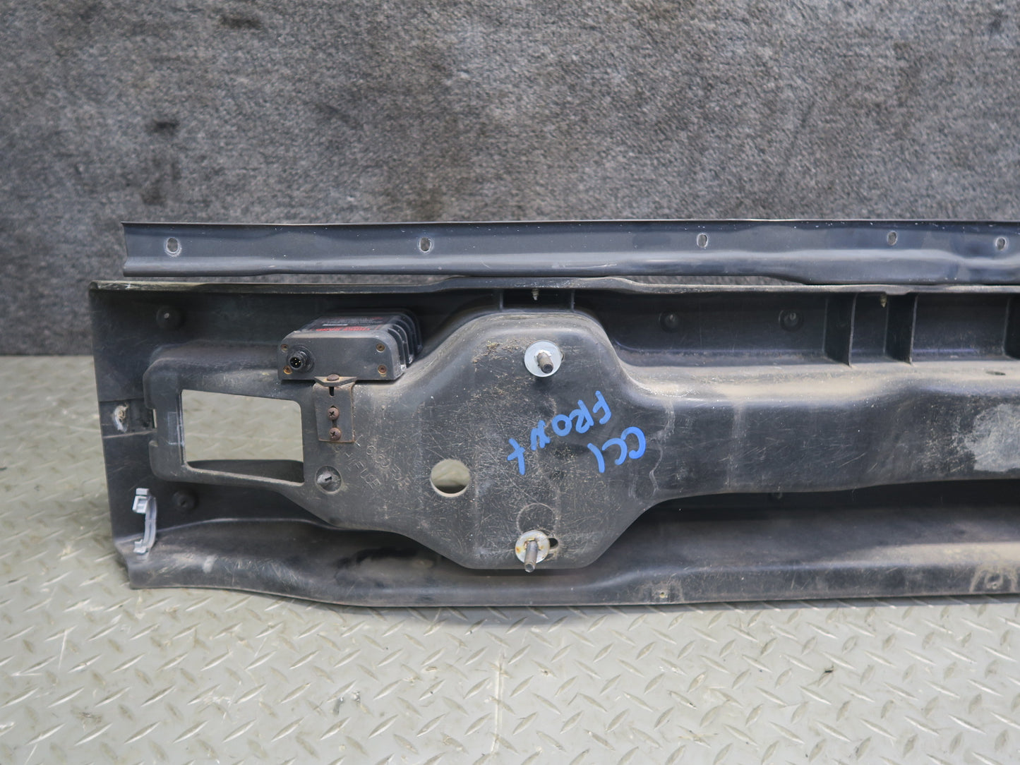 91-96 Chevrolet Corvette C4 Front Bumper Reinforcement Impact Bar 10135969 OEM