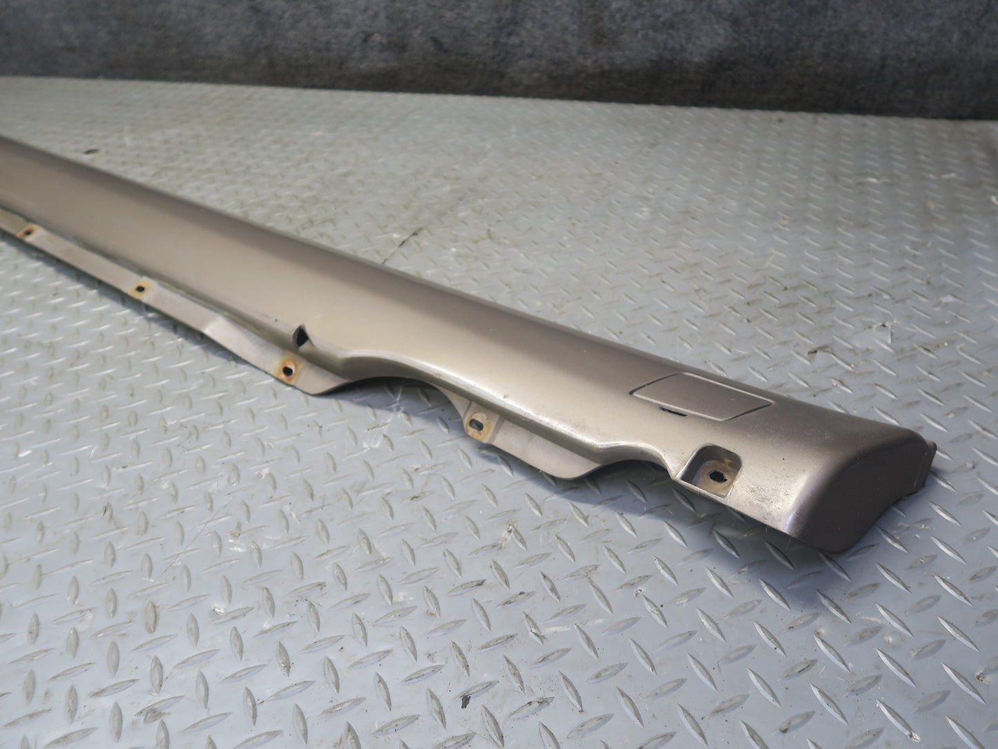 86-91 Mercedes W126 Set of 2 Left & Right Door Side Skirt Rocker Panel OEM