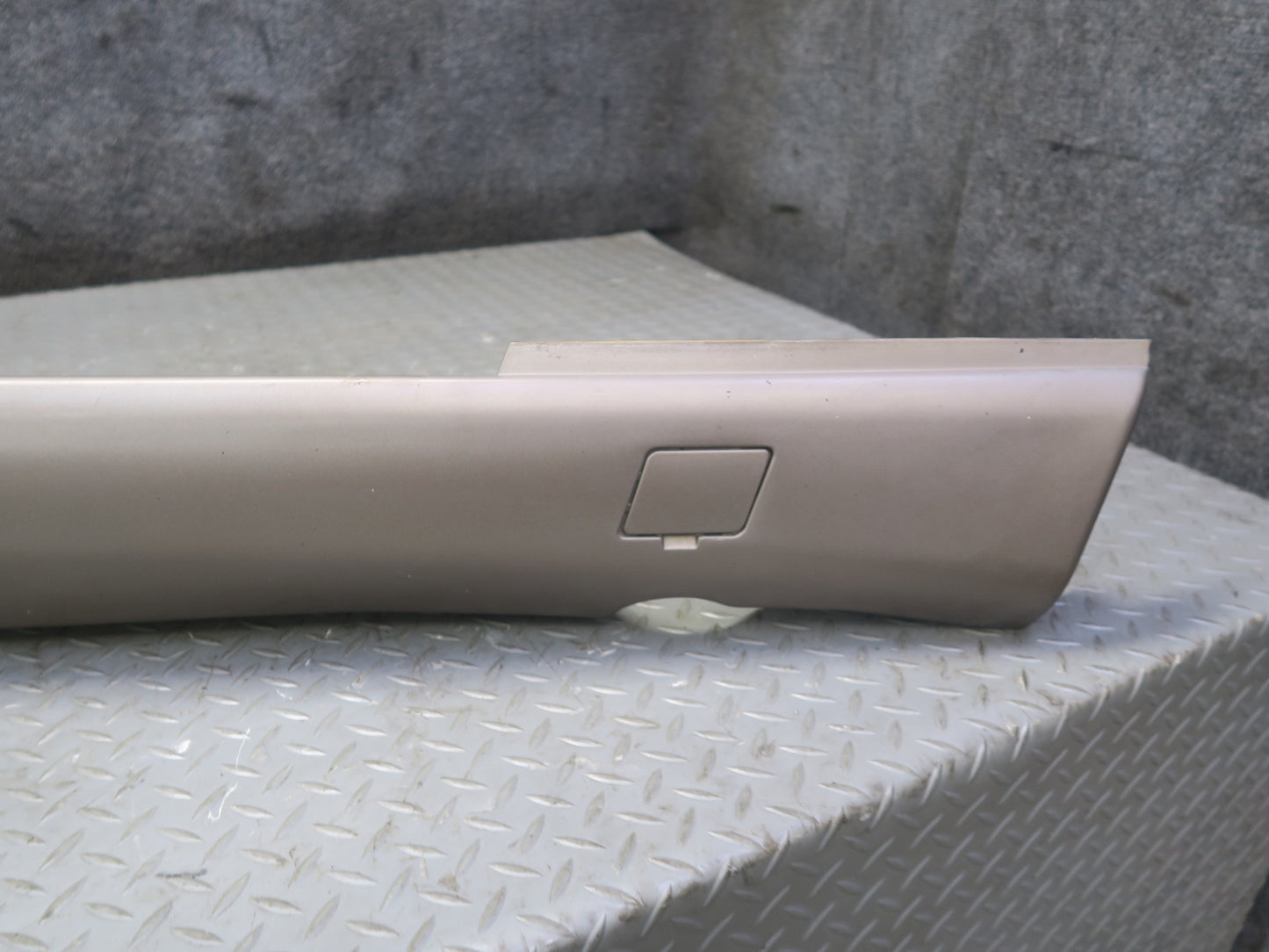 86-91 Mercedes W126 Set of 2 Left & Right Door Side Skirt Rocker Panel OEM