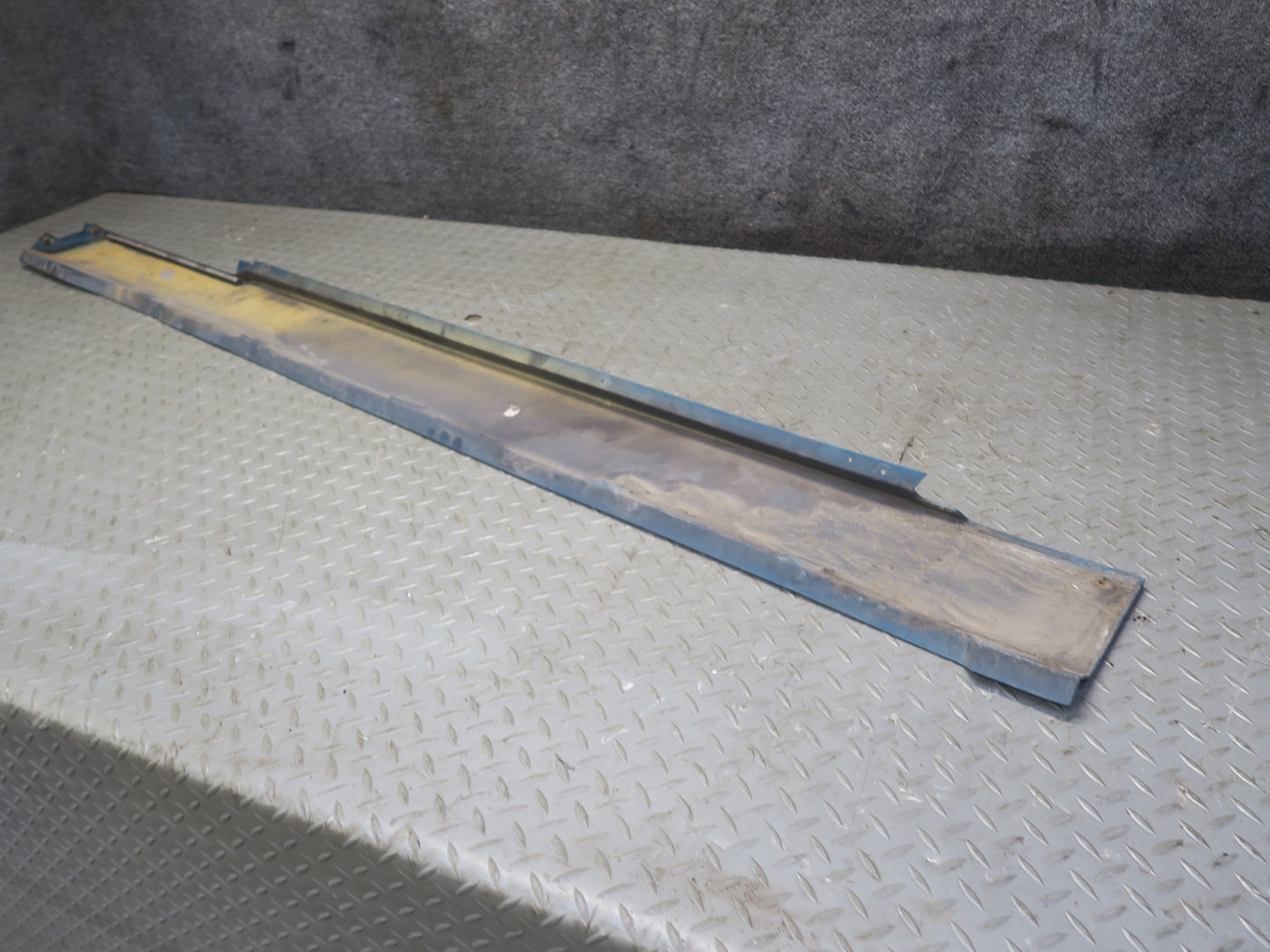 84-96 Chevrolet Corvette C4 Left & Right Side Skirt Rocker Panel Molding Set OEM