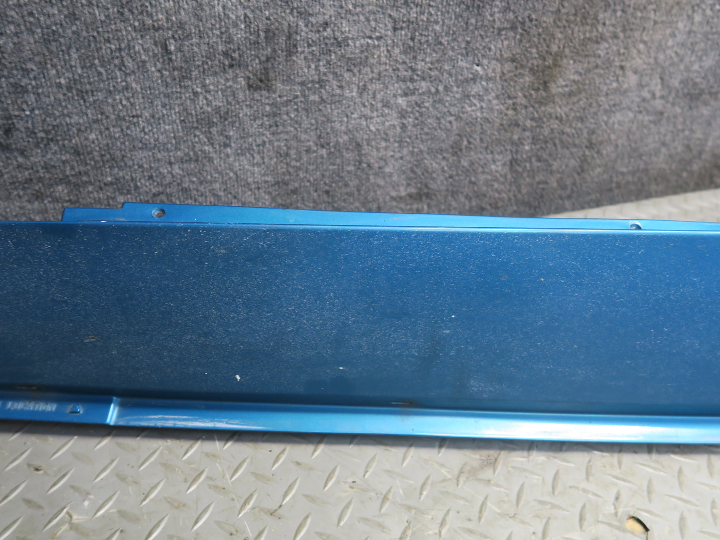 84-96 Chevrolet Corvette C4 Left & Right Side Skirt Rocker Panel Molding Set OEM