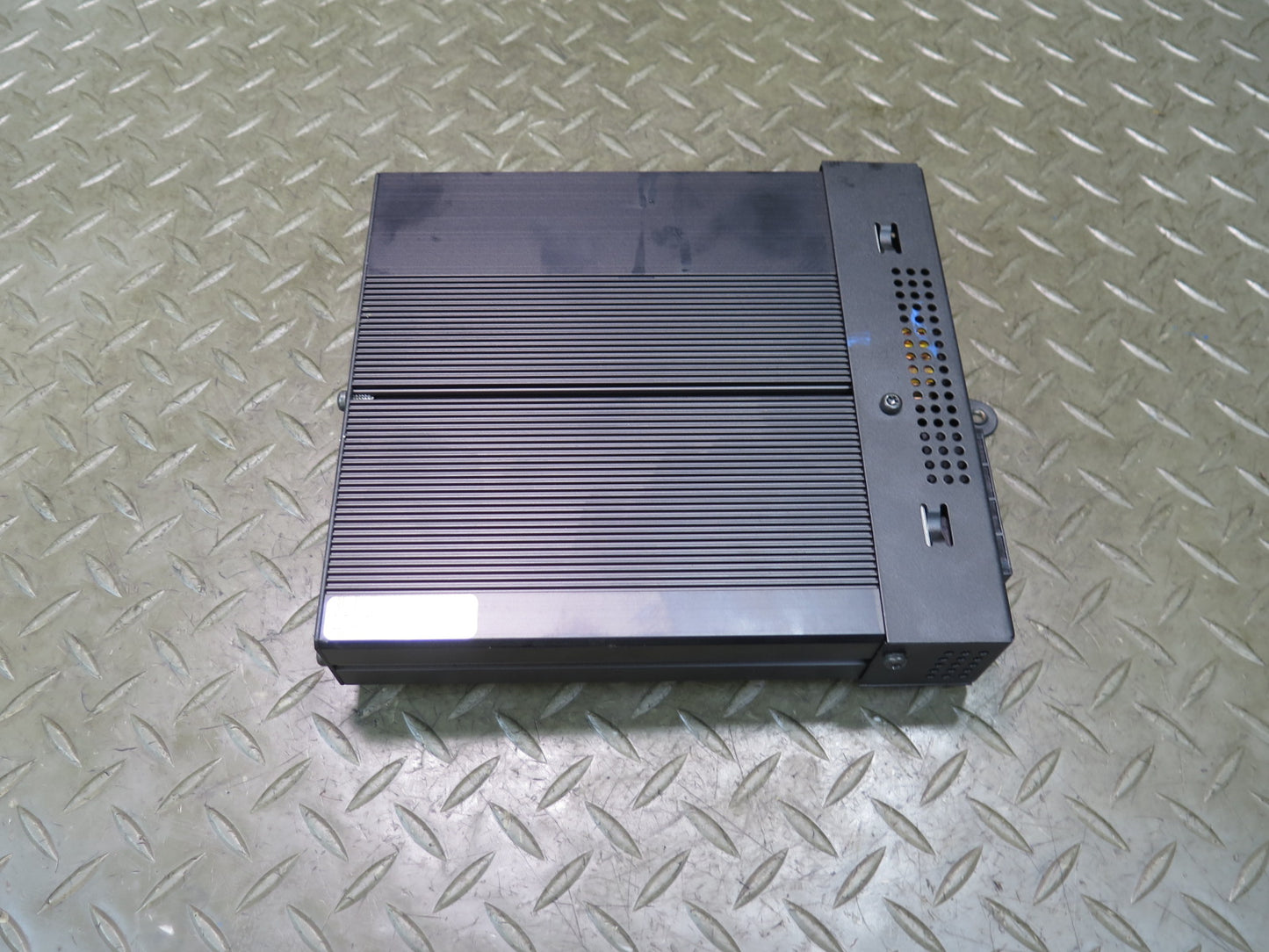 01-06 BMW E46 330ci Convert Harman Kardon Hi-fi Audio Amplifier AMP 8380068 OEM