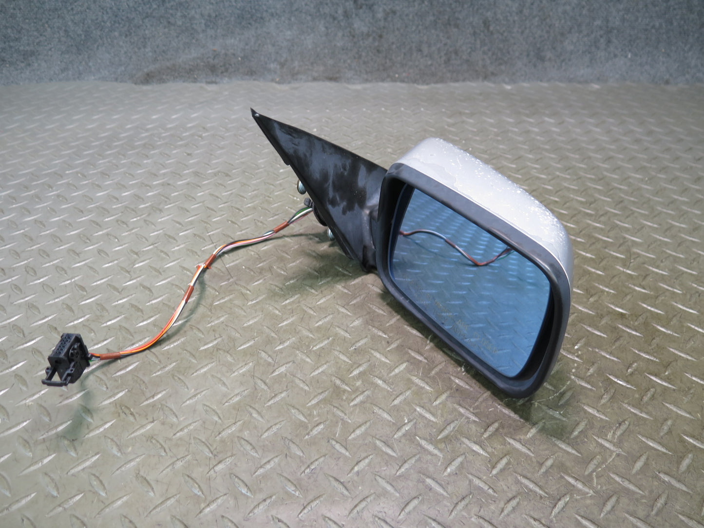 97-99 BMW E39 540i Right Exterior Heated Side View Mirror Arctic Silver OEM