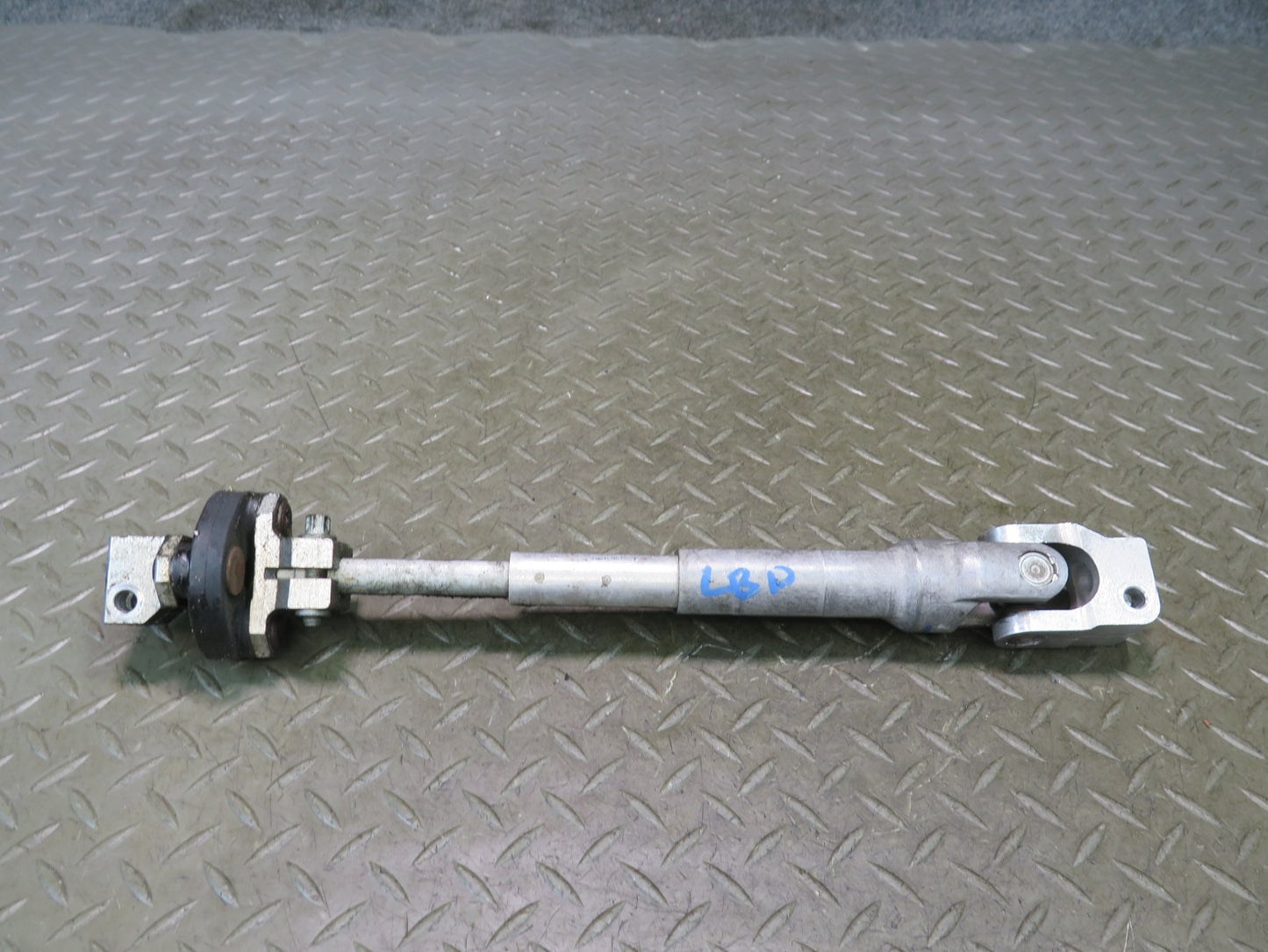 04-06 BMW E46 330ci Steering Column Lower U Joint Linkage Shaft OEM
