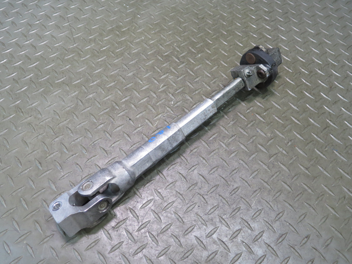 04-06 BMW E46 330ci Steering Column Lower U Joint Linkage Shaft OEM